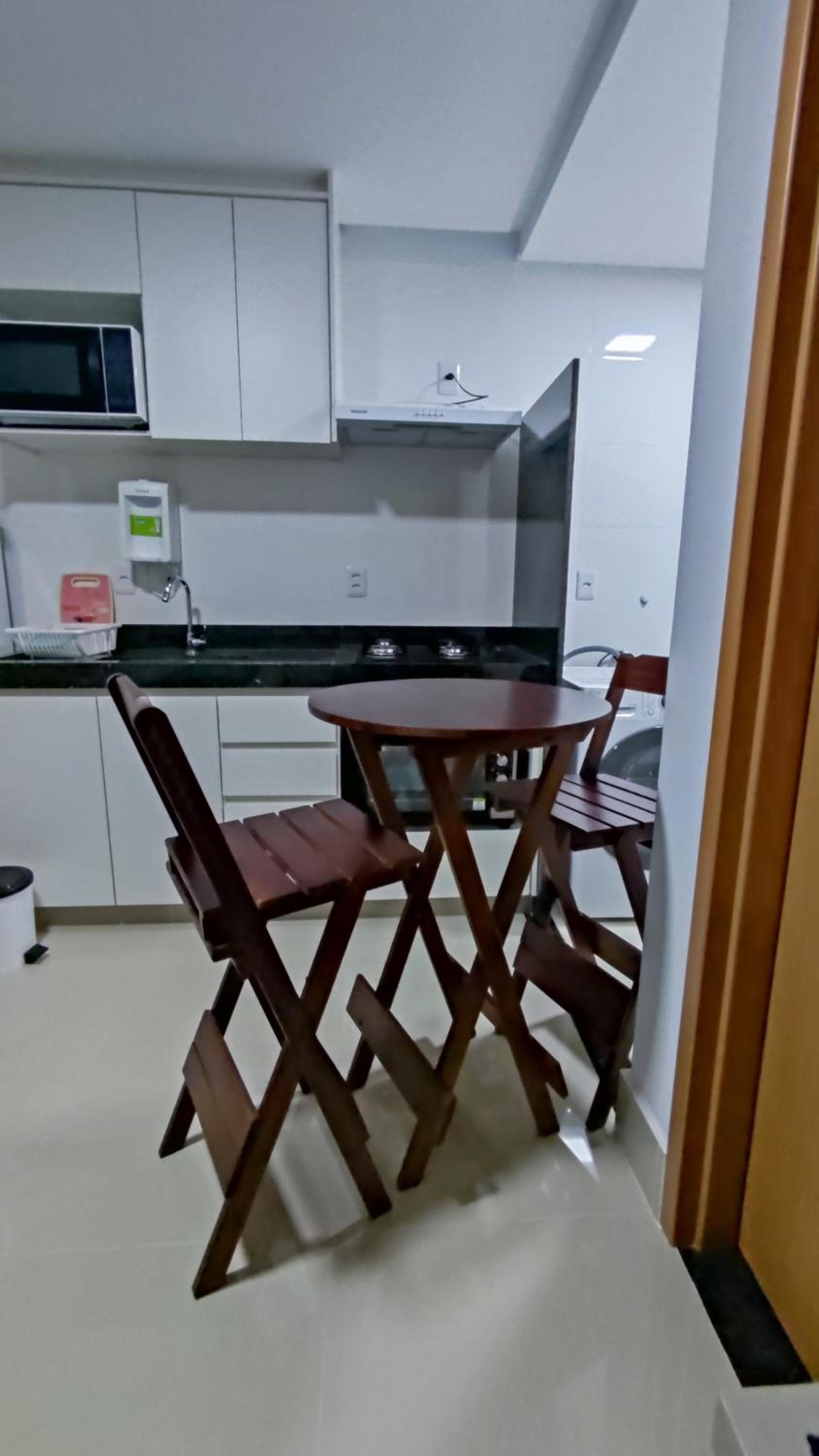 Compact house