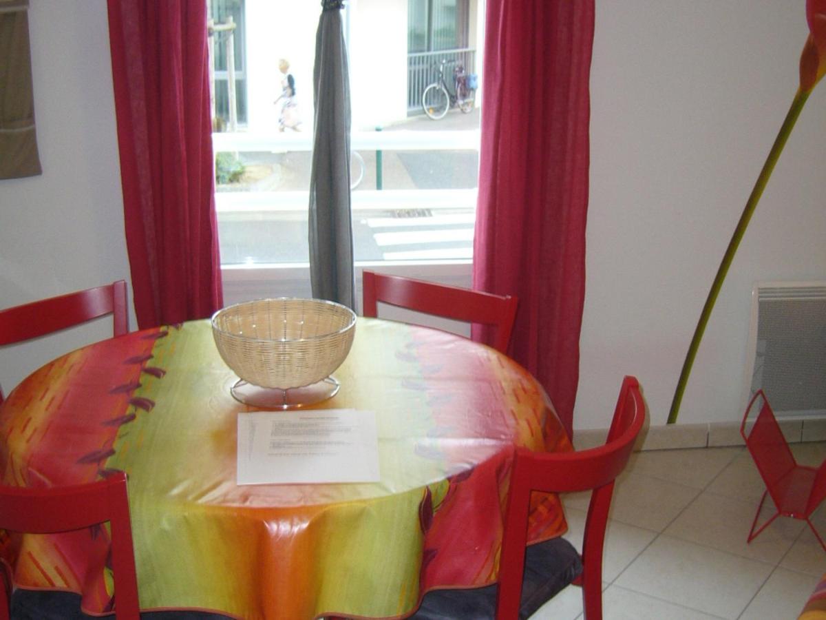 Appartement Les Sables-d'Olonne, 2 pièces, 4 personnes - FR-1-197-218 view 3