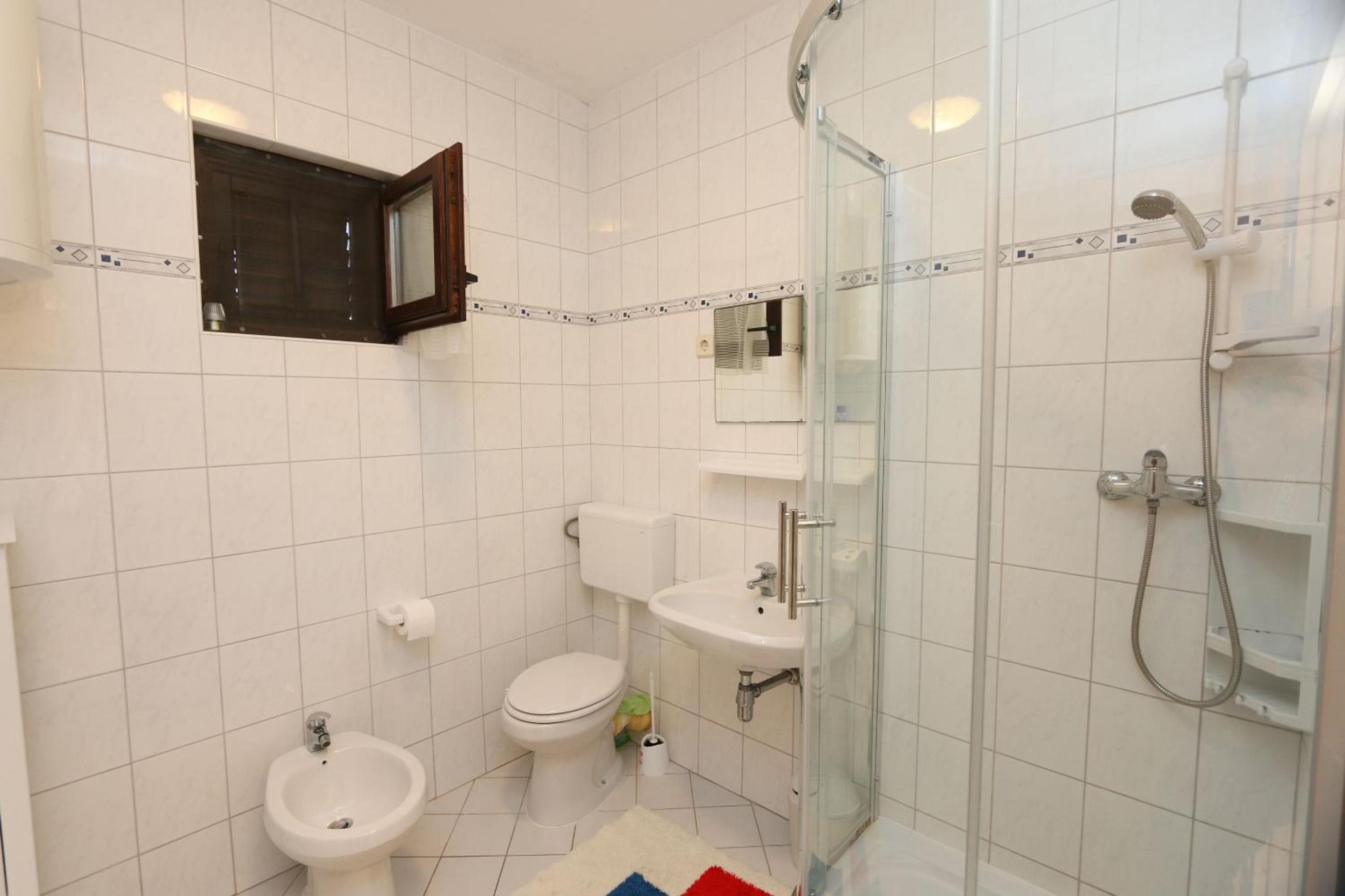 Apartment Tena