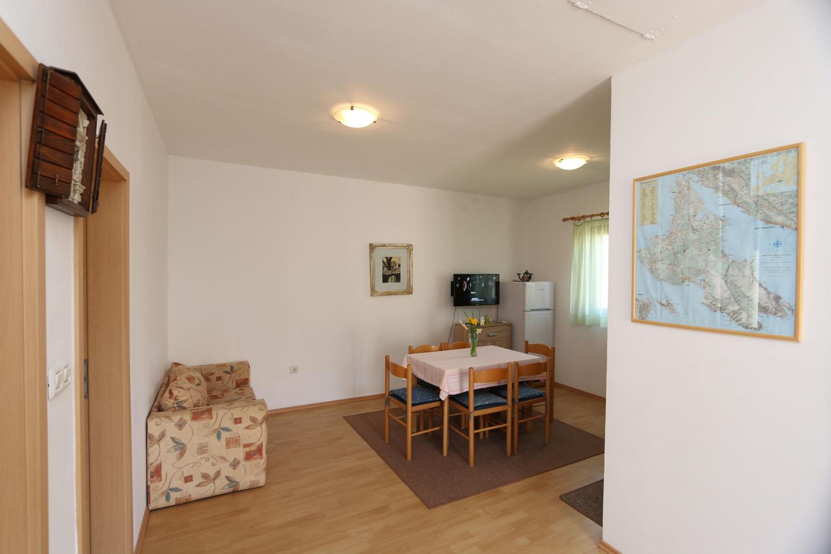 Apartment Tena