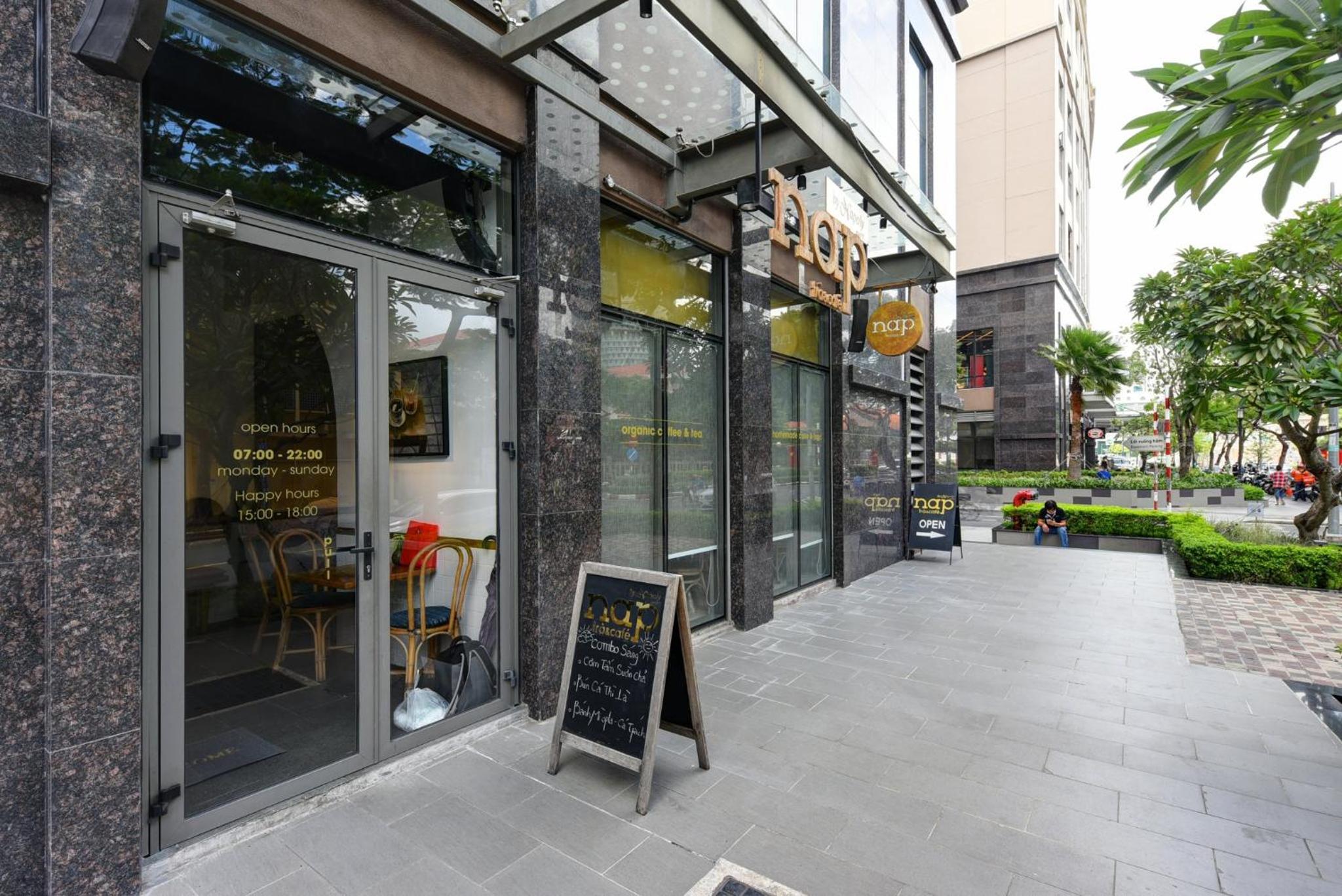 Anna Apartment