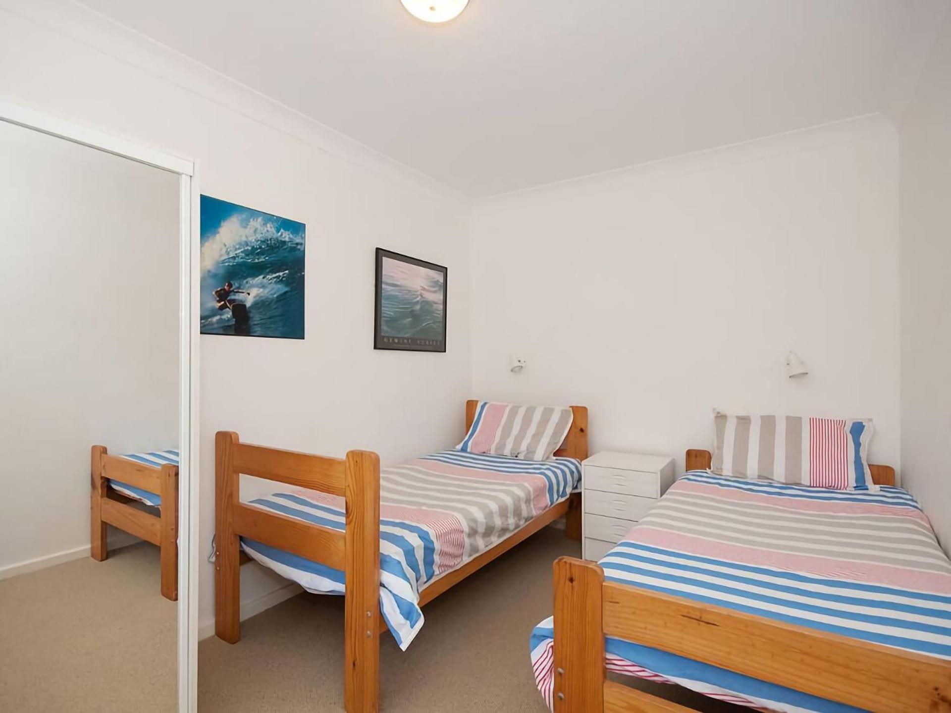 Beachside Shoal Bay Unit 5