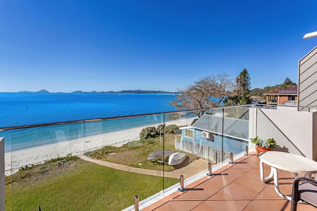 Gorgeous Harbourside with Stunning views