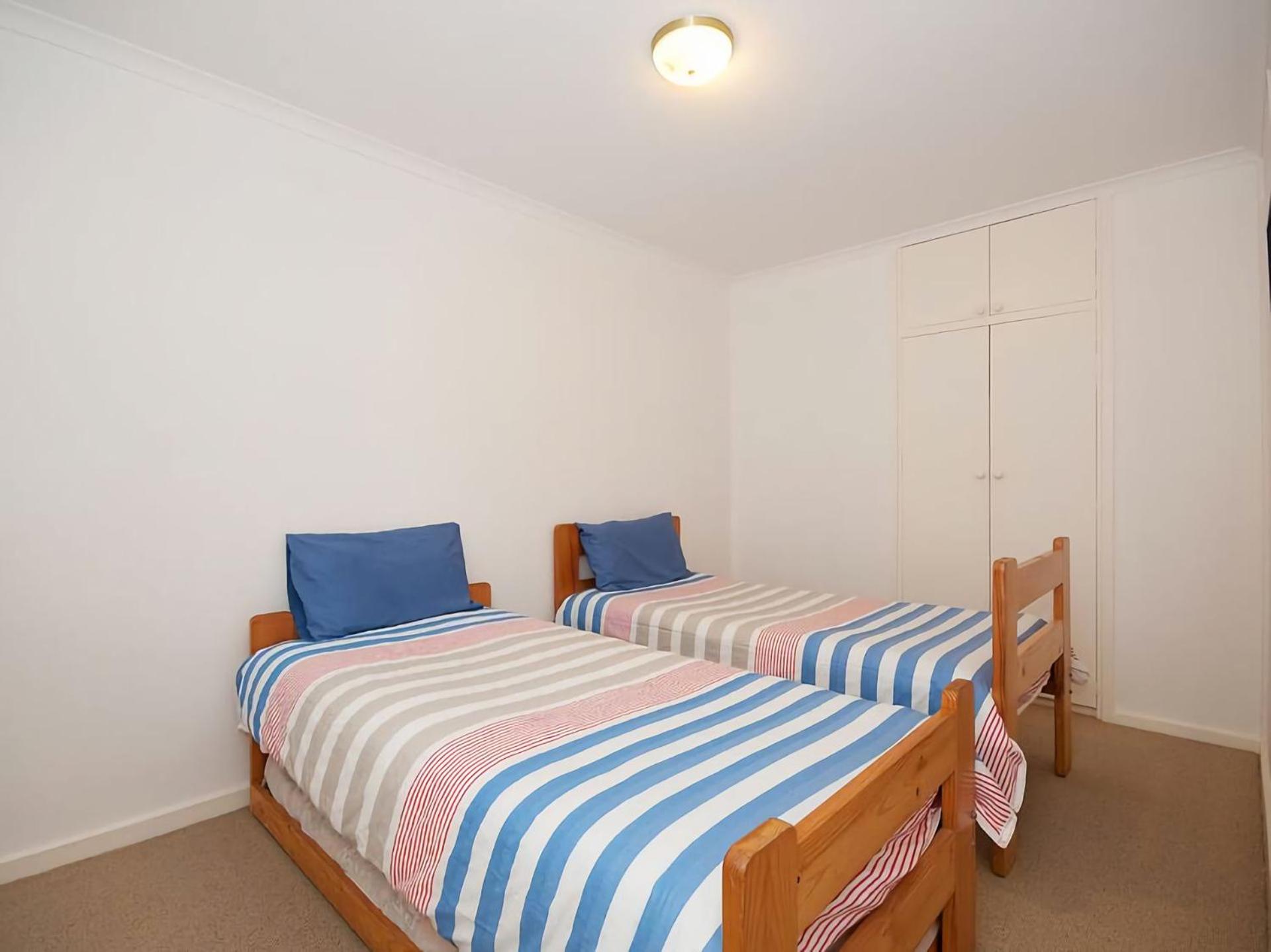 Beachside Shoal Bay Unit 6