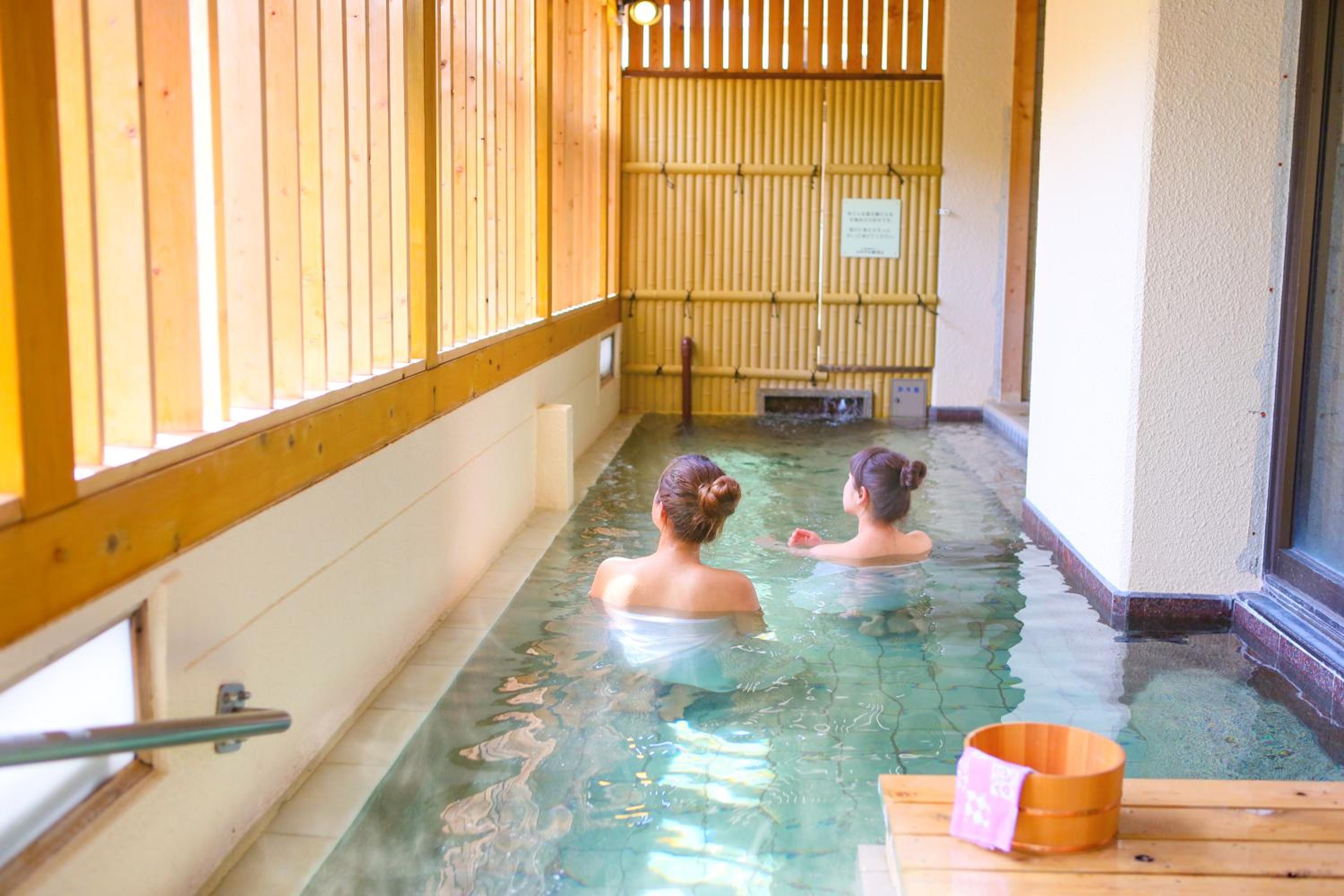 Ooedo Onsen Monogatari Hotel Shinko view 4