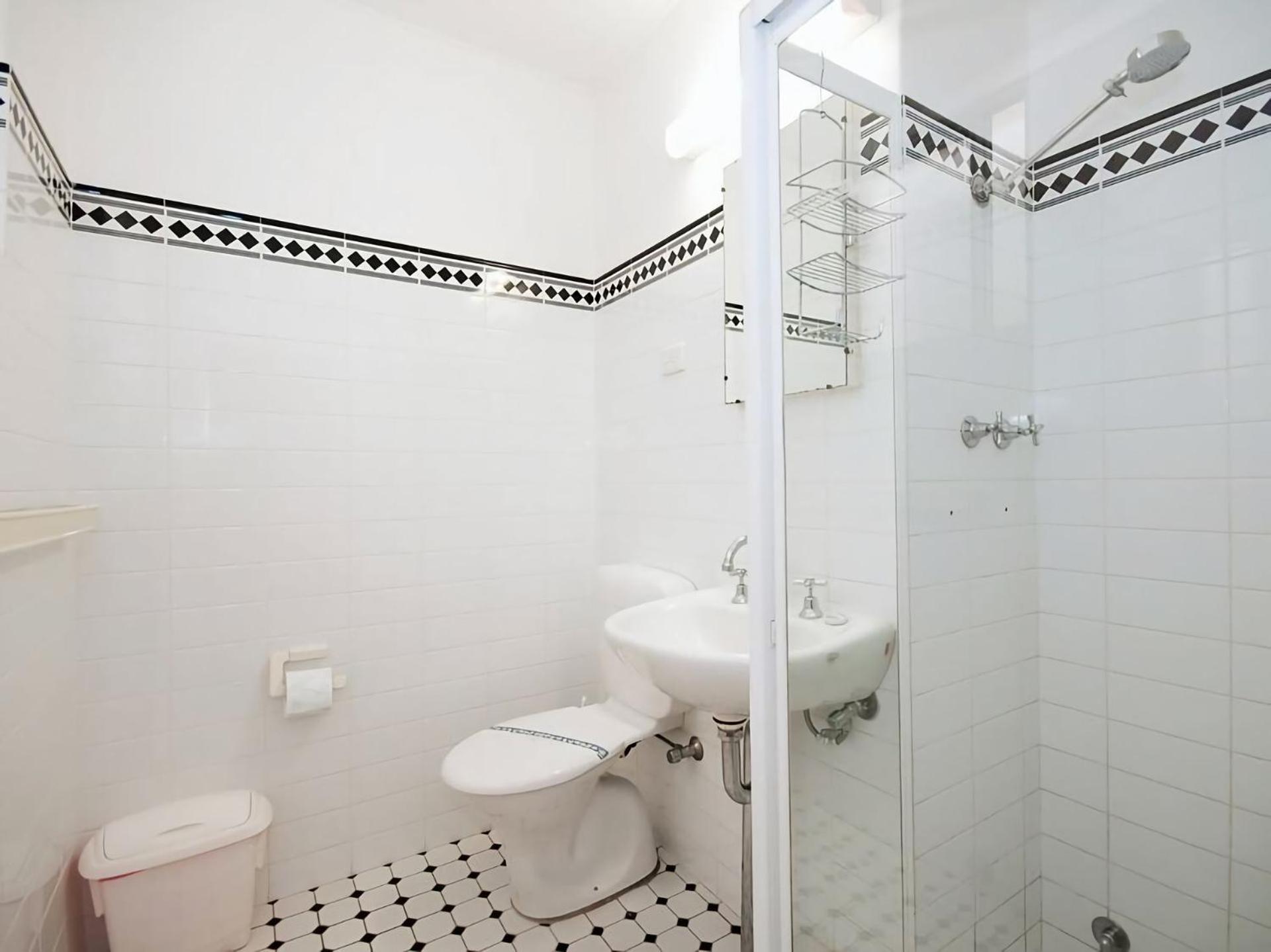 Beachside Shoal Bay Unit 4