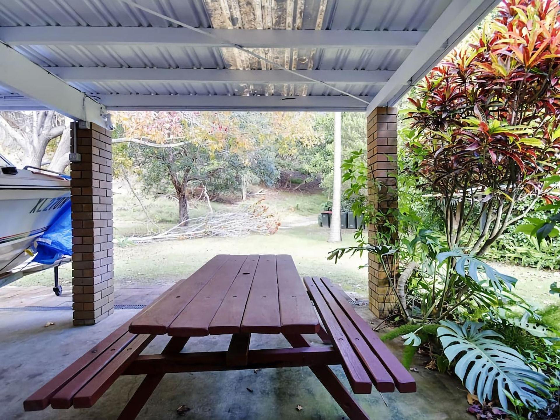Beachside Shoal Bay Unit 4
