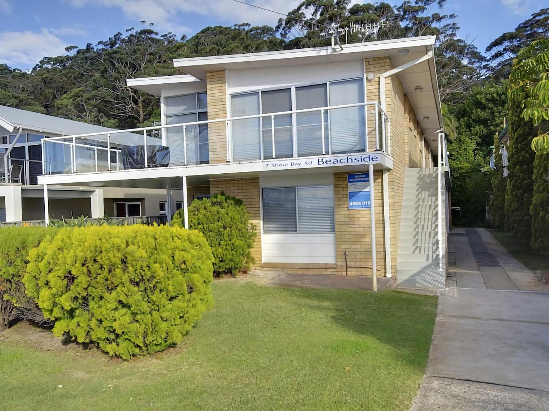 Beachside Shoal Bay Unit 4
