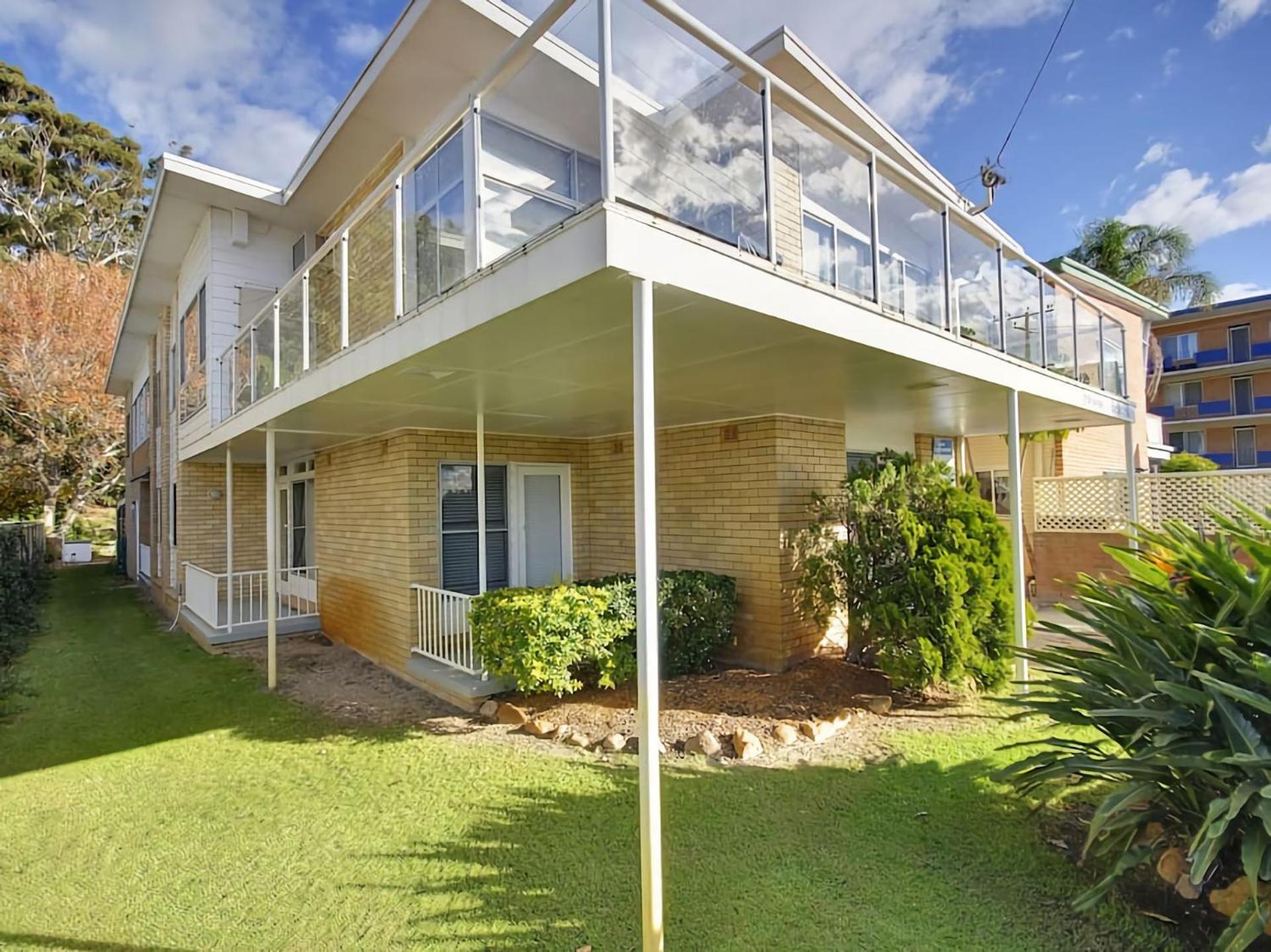 Beachside Shoal Bay Unit 4