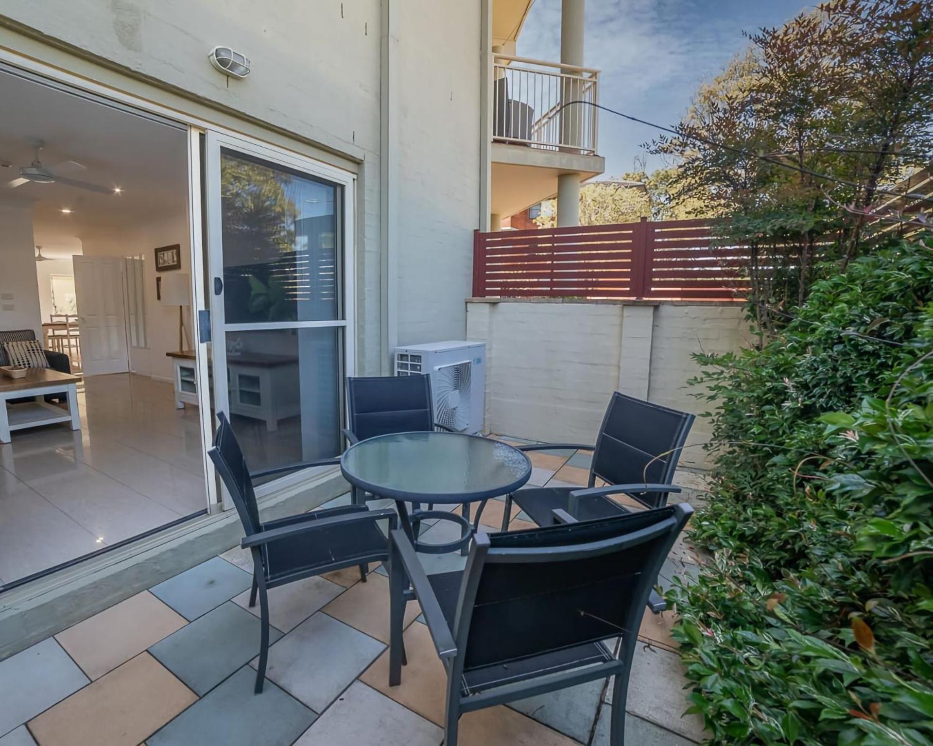 Hotel Martys Little Beach No1 Two Story Apartment - Image 1