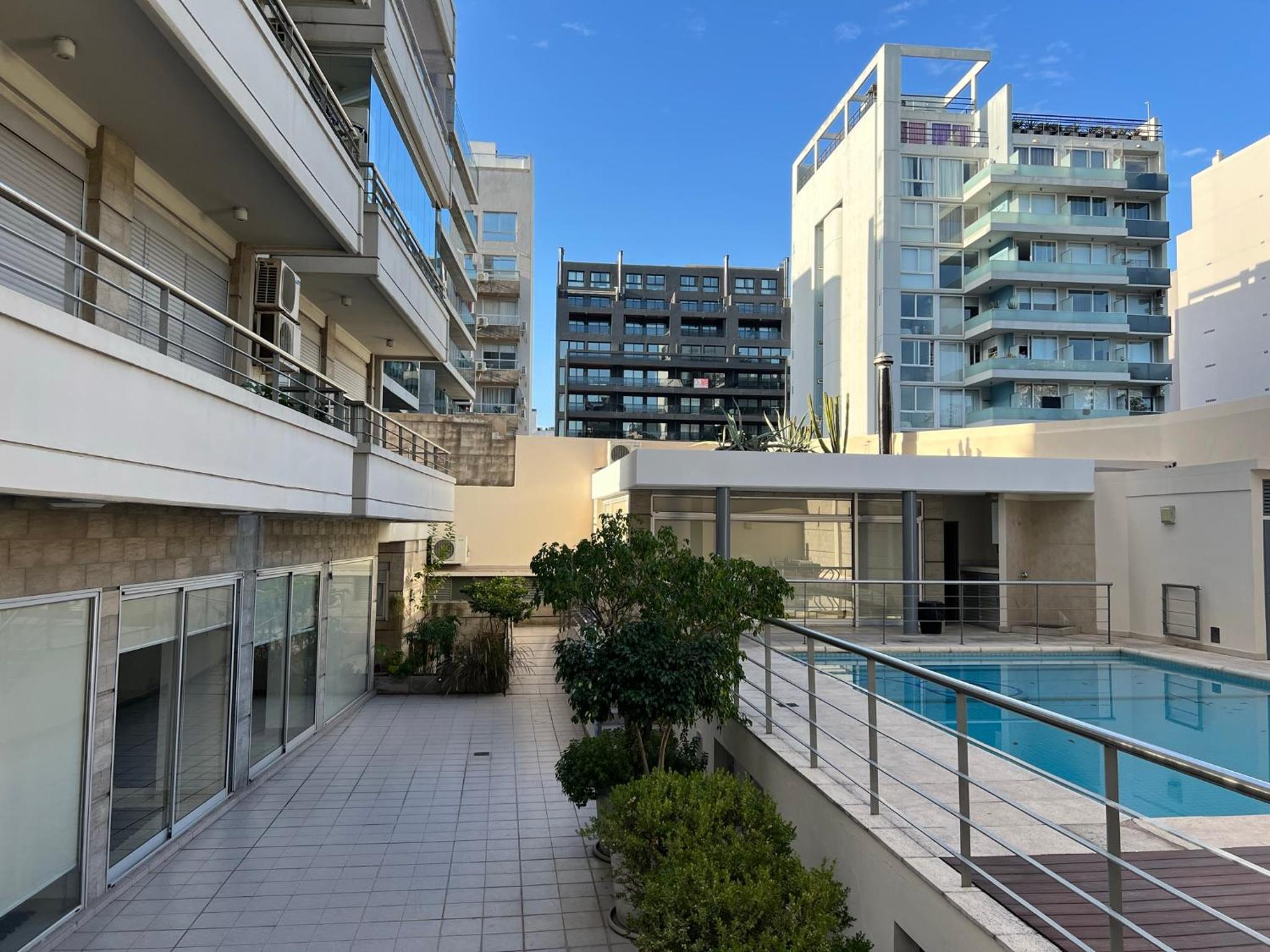 2 ampios ambientes Av Cordoba-Palermo-Exelente ubicacion