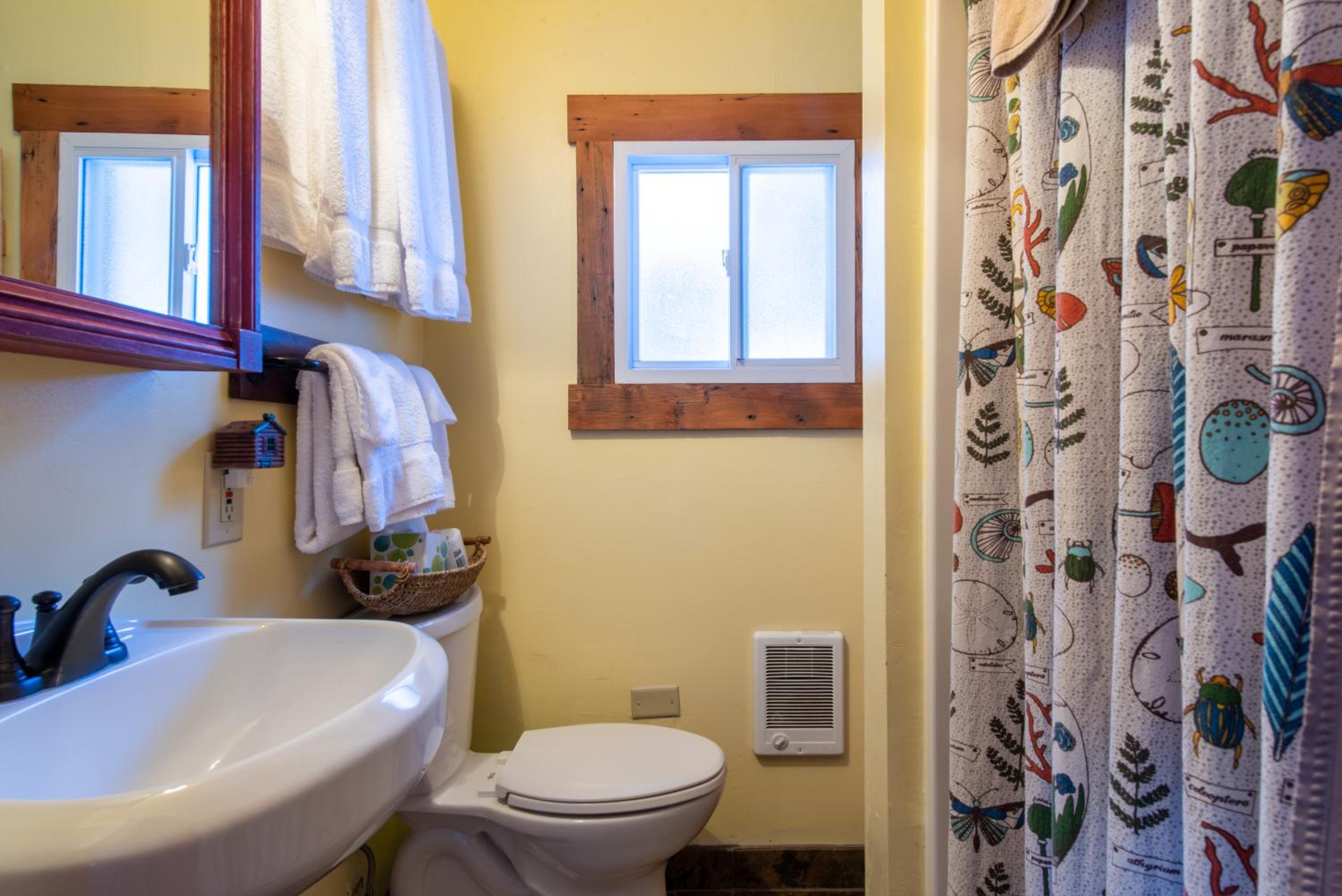 Pioneer Guest Cabins