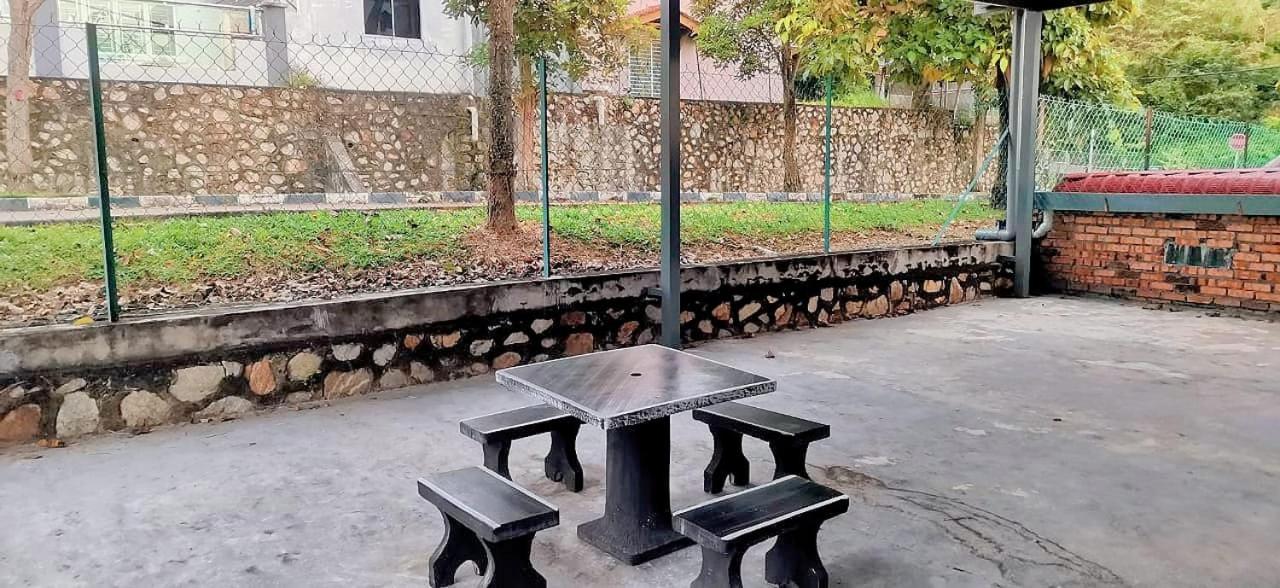 Arowana Port Dickson Homestay
