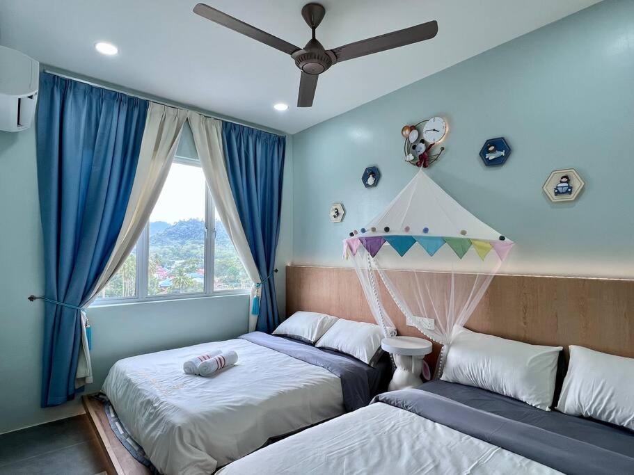 Mountain View 604 photo 1