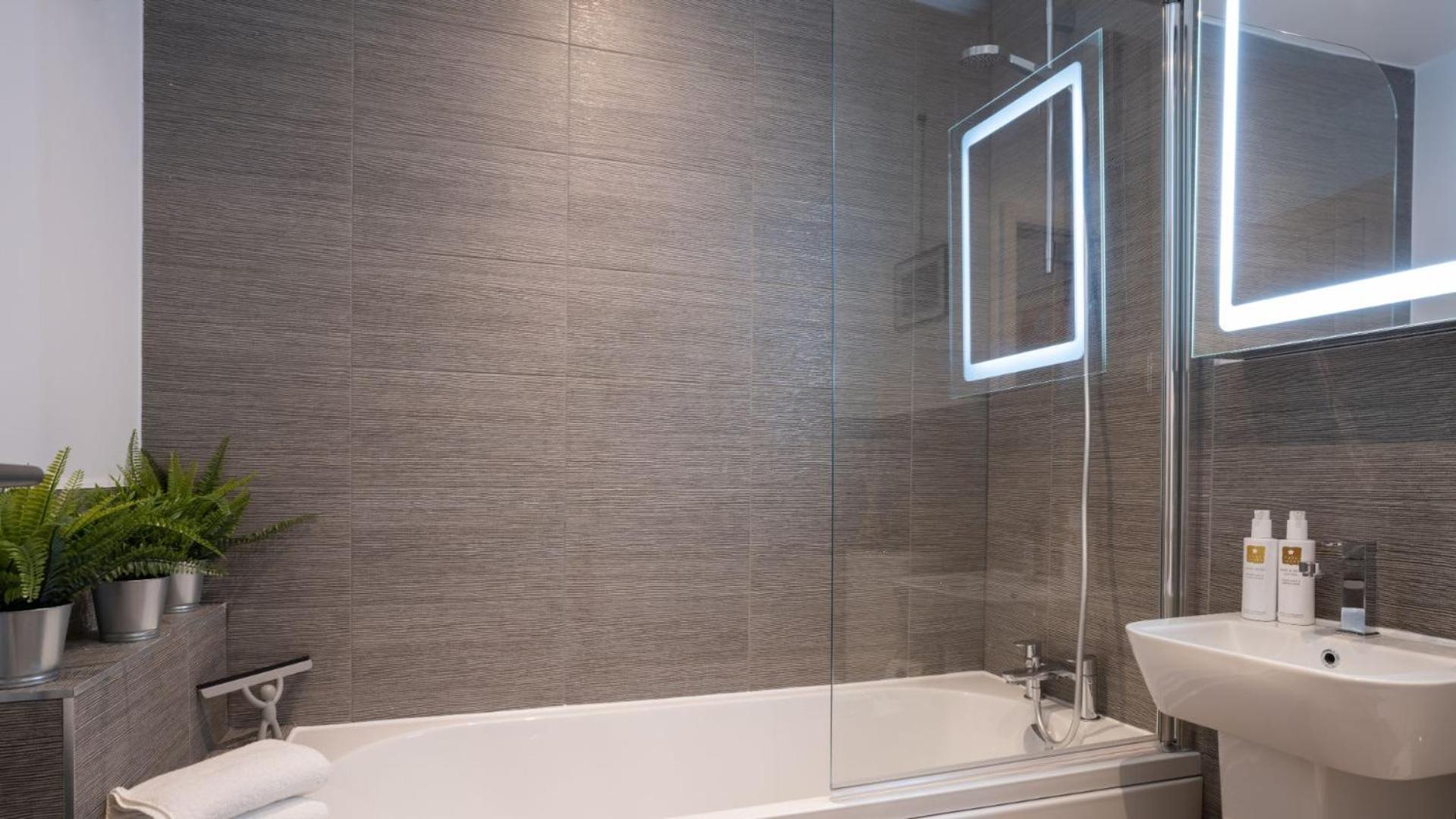 Bronte Apartment - Dales - Lakes - Kirkby Lonsdale view 3