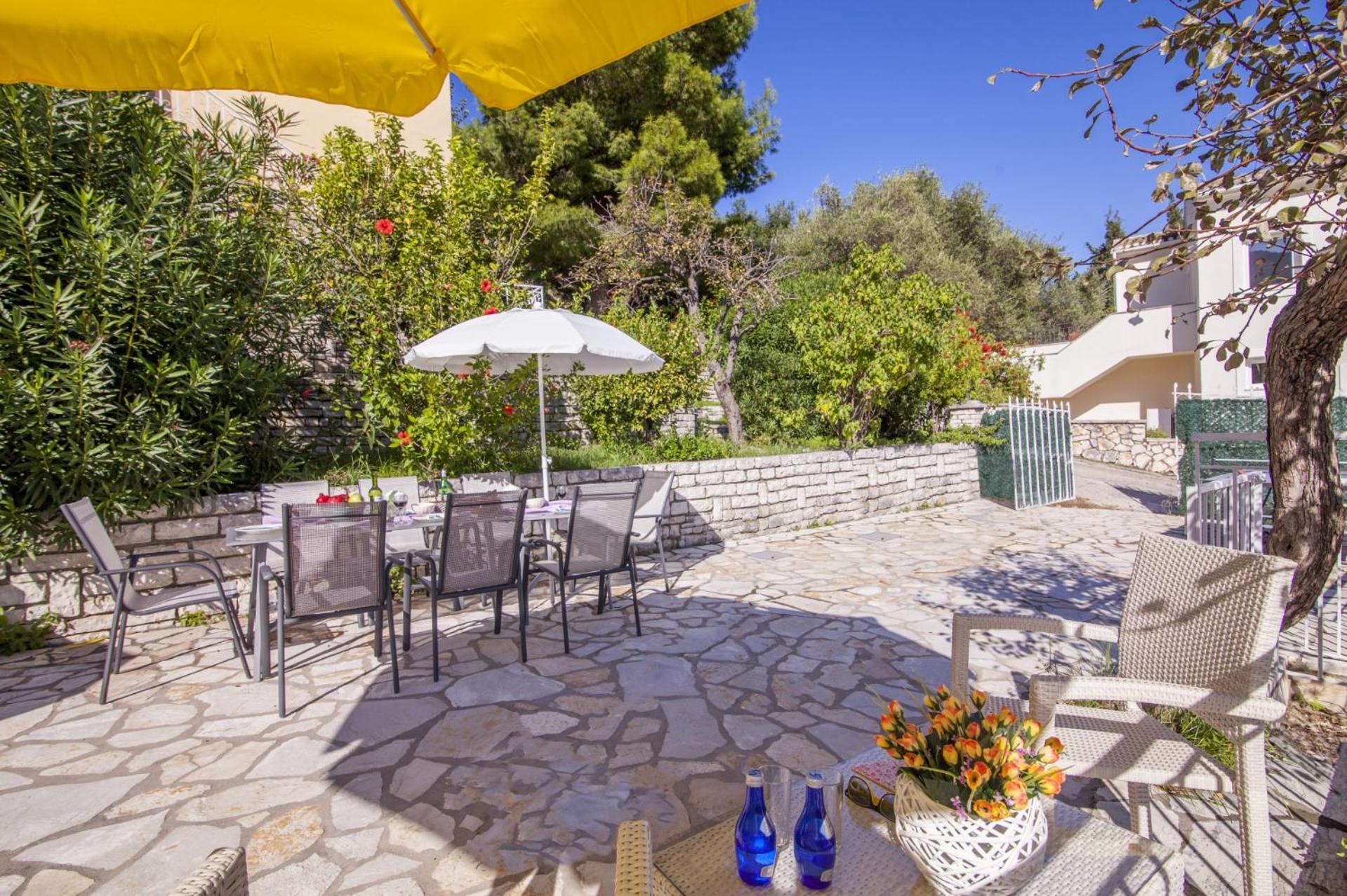 Villa Angela by Villa Plus