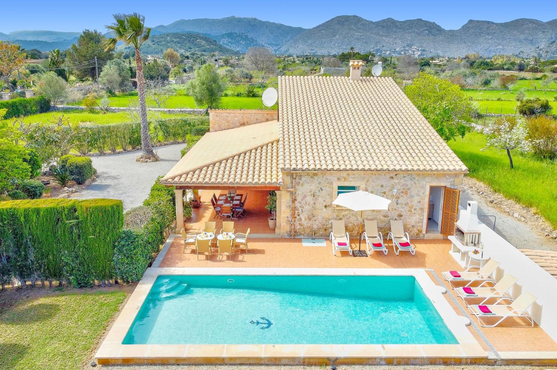 Villa Almadravet by Villa Plus
