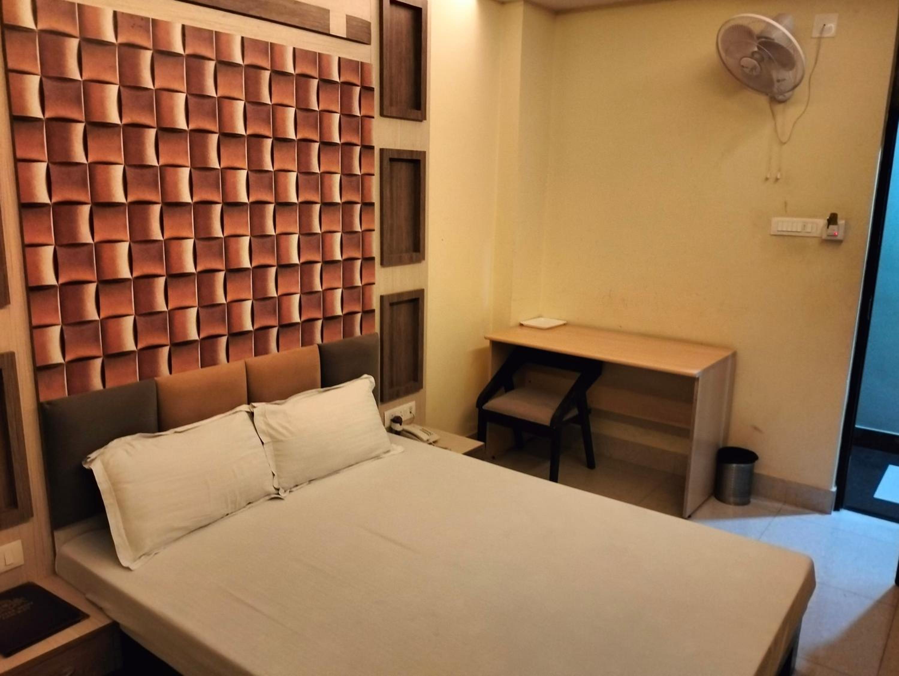 Bikaner Vacations - Hotel Shri Gourav - Property Image 2