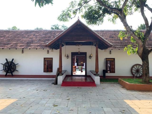 Abaamtharavadu