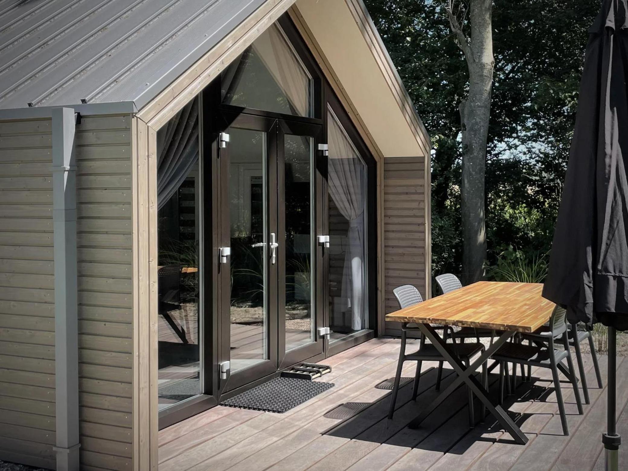 Beachhouse Veluwemeer mit großem Garten in Strandnähe (inkl. Hallenbadnutzung) view 5