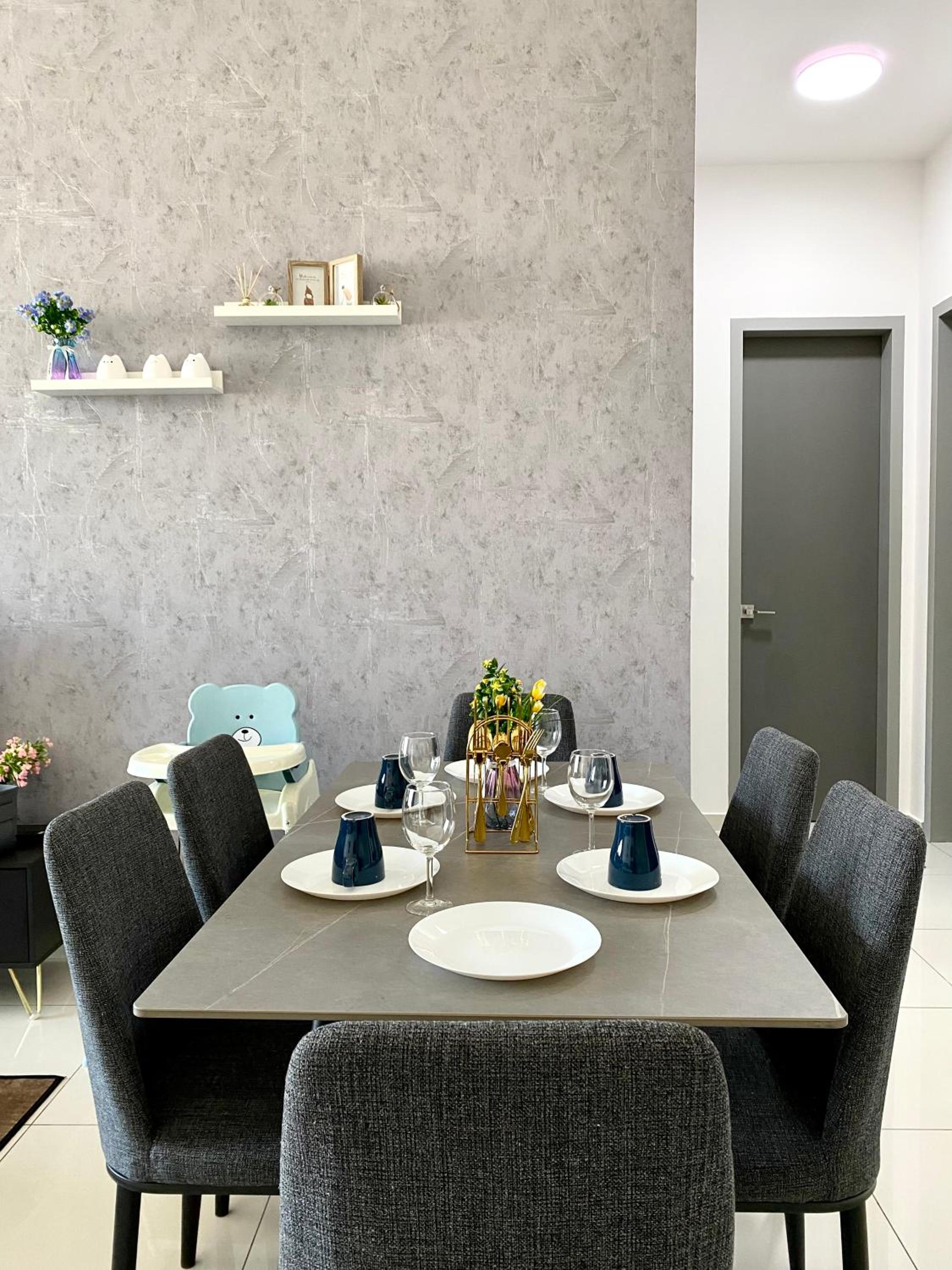 Beacon Executive Suite by stayCATion Homestay photo 6