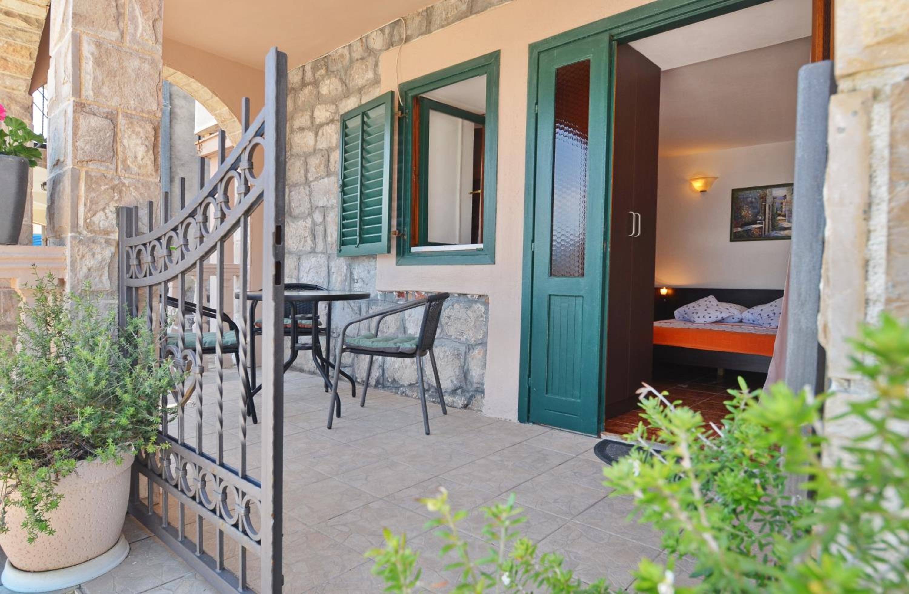Apartments Volat
