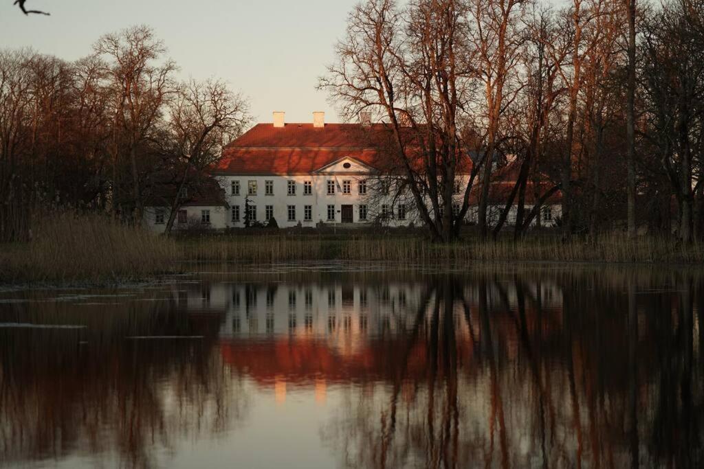 Cozy apartment in Suuremõisa