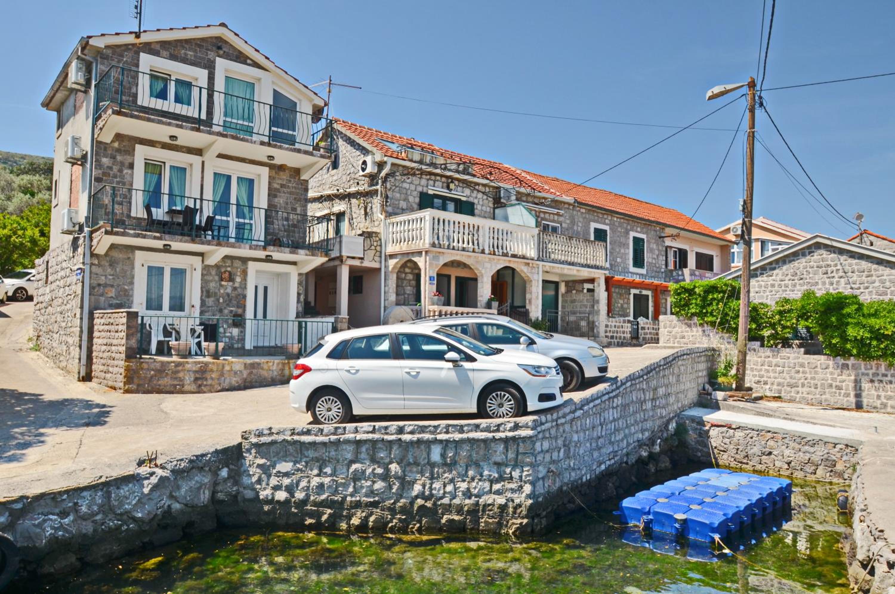 Apartments Volat