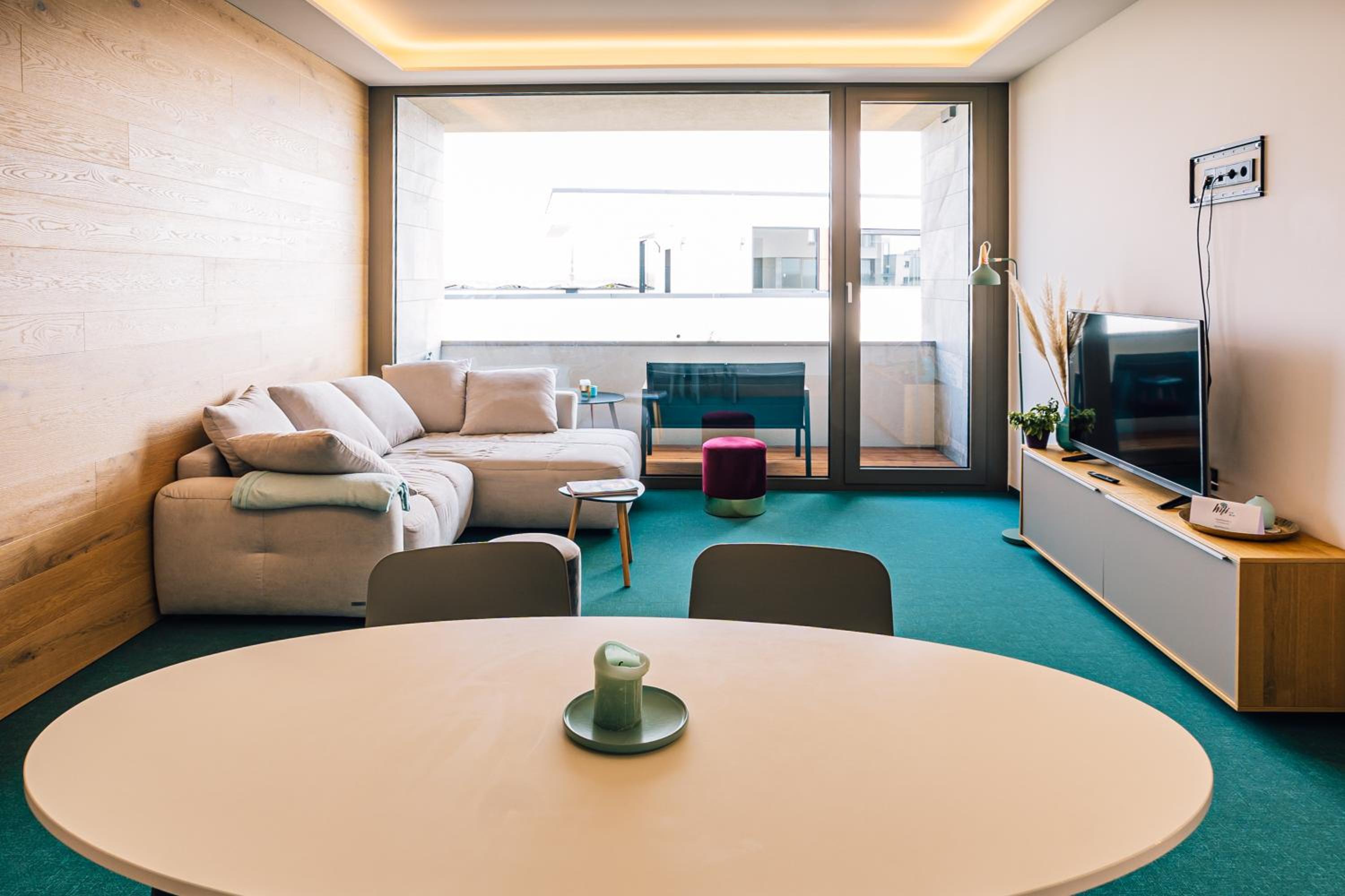LAKESIDE Apartements
