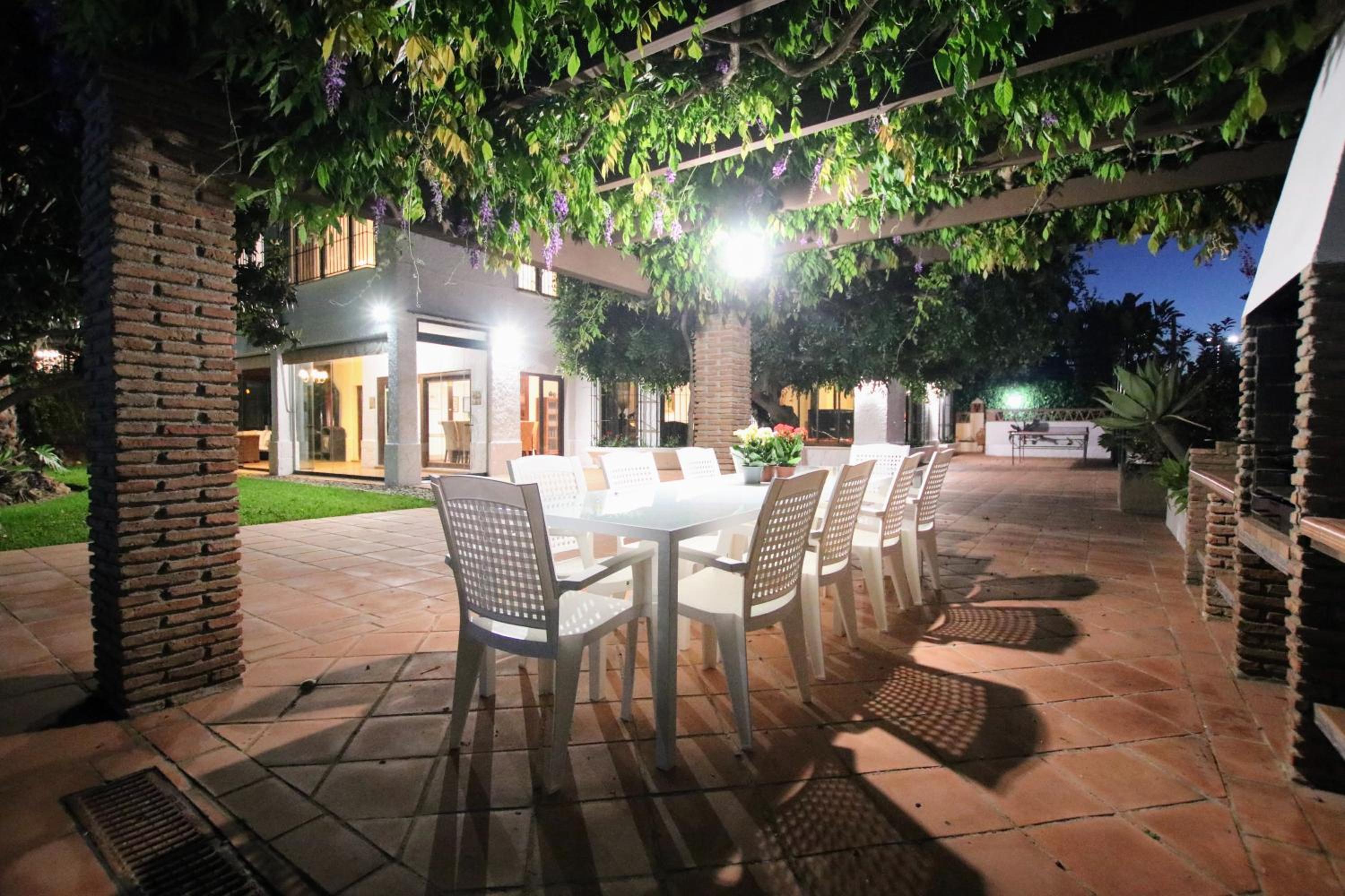 TESS Villa Los Monteros