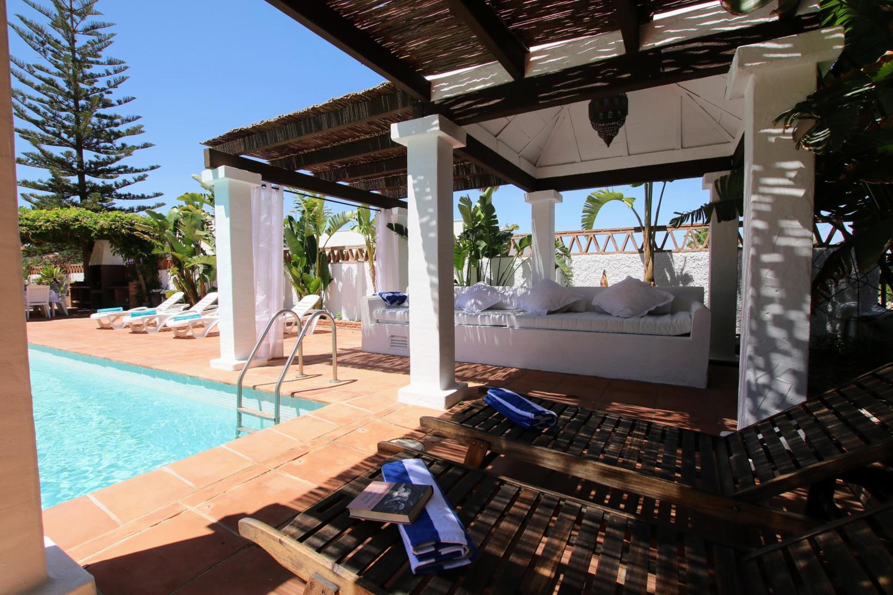 TESS Villa Los Monteros