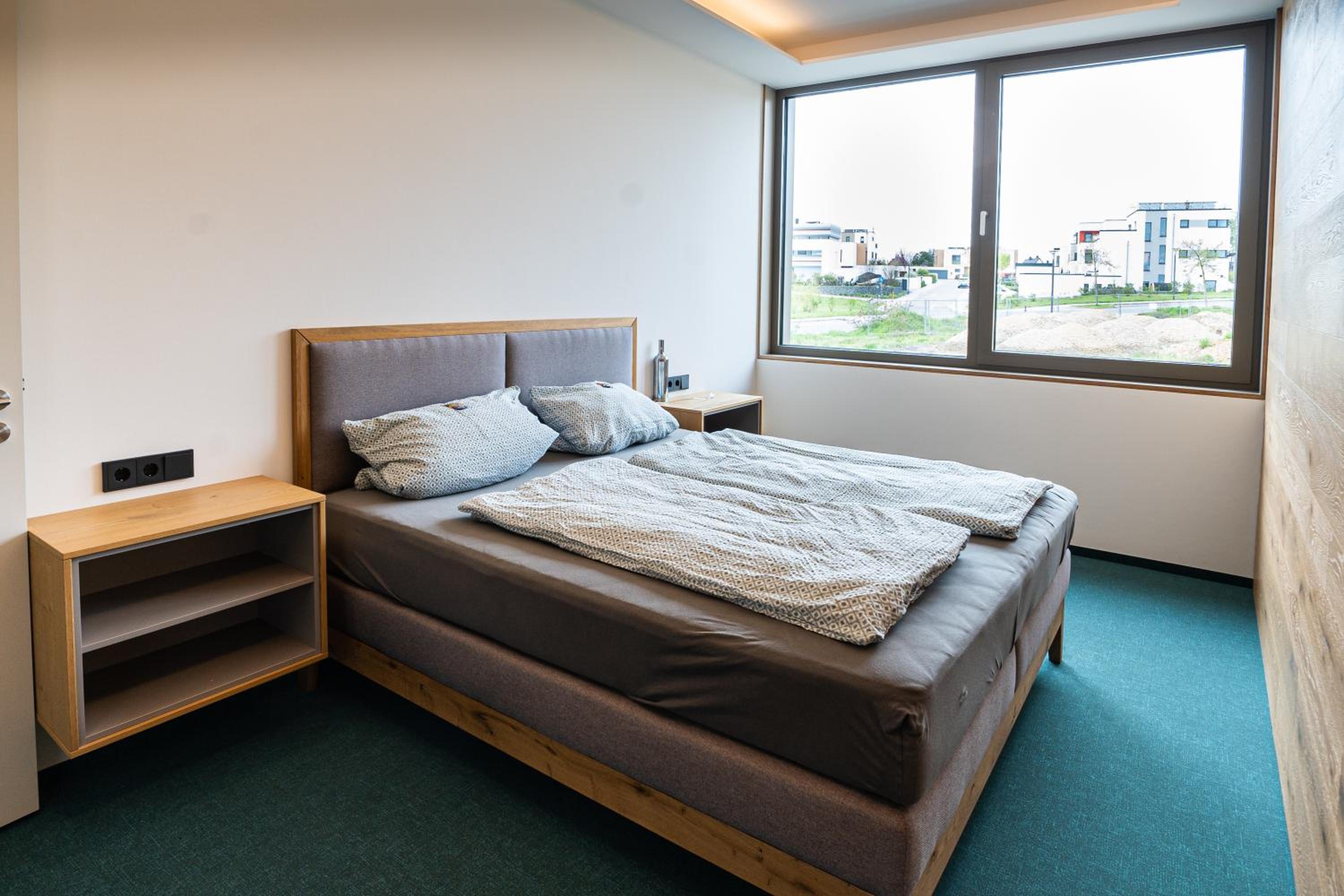 LAKESIDE Apartements