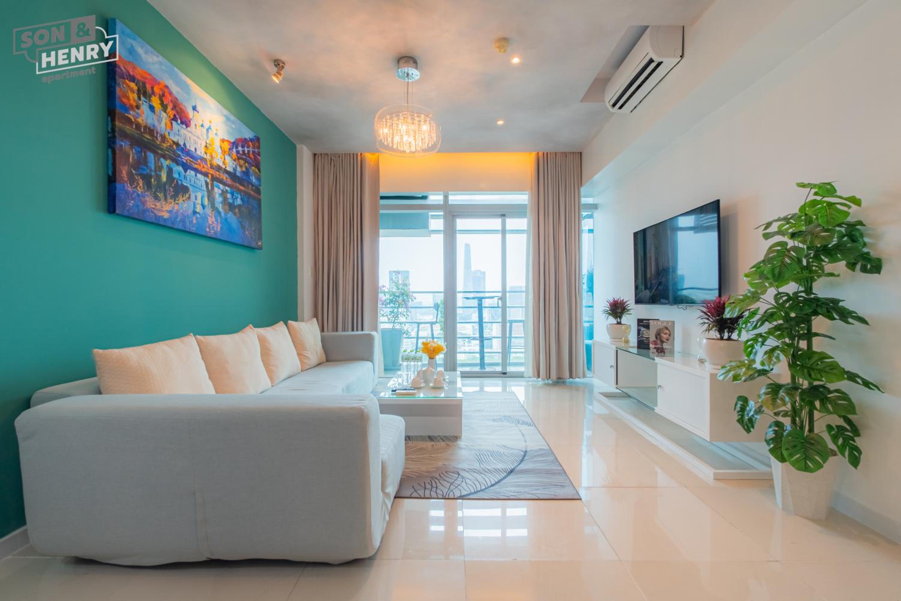 Sailing Apartment District 1