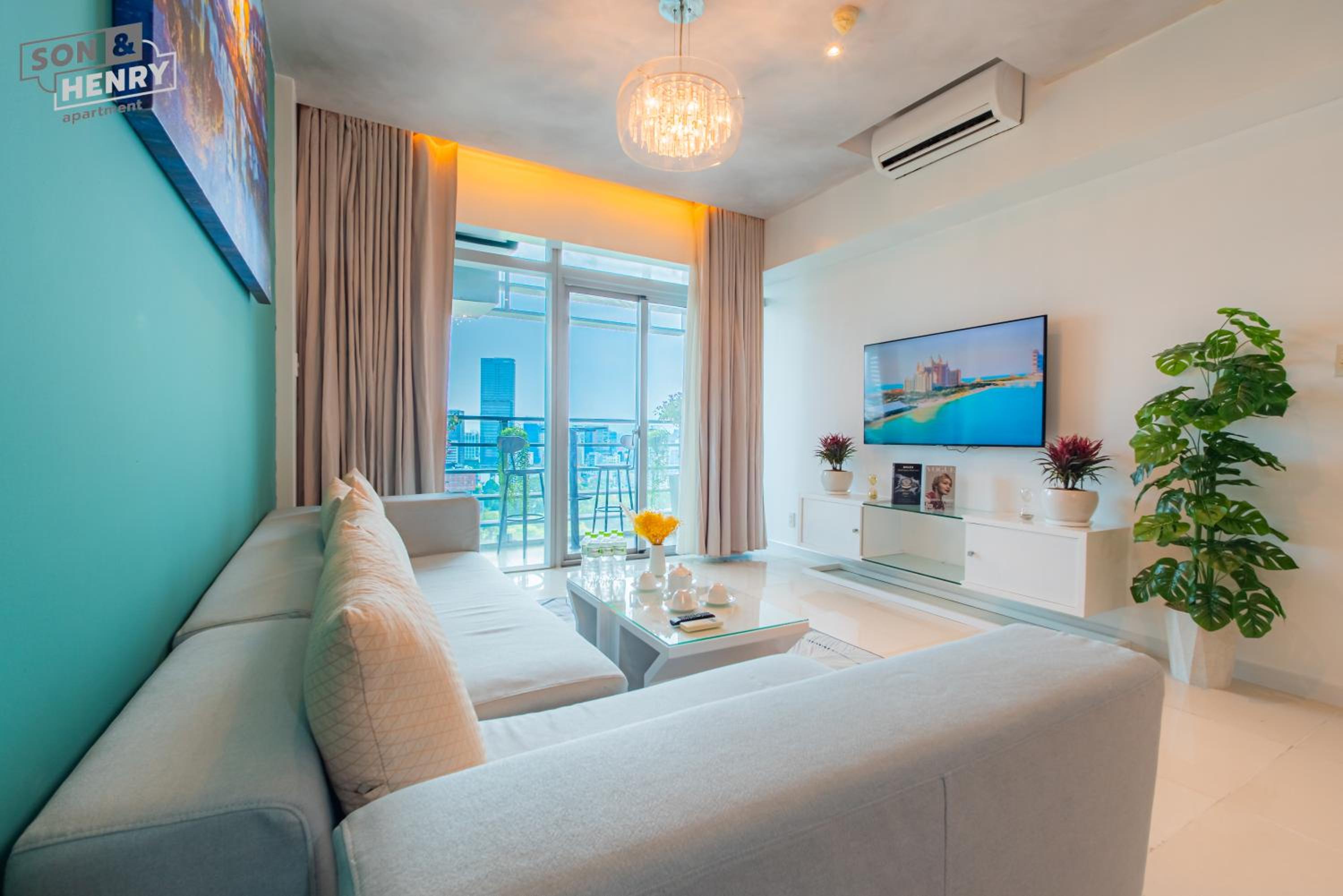 Sailing Apartment District 1