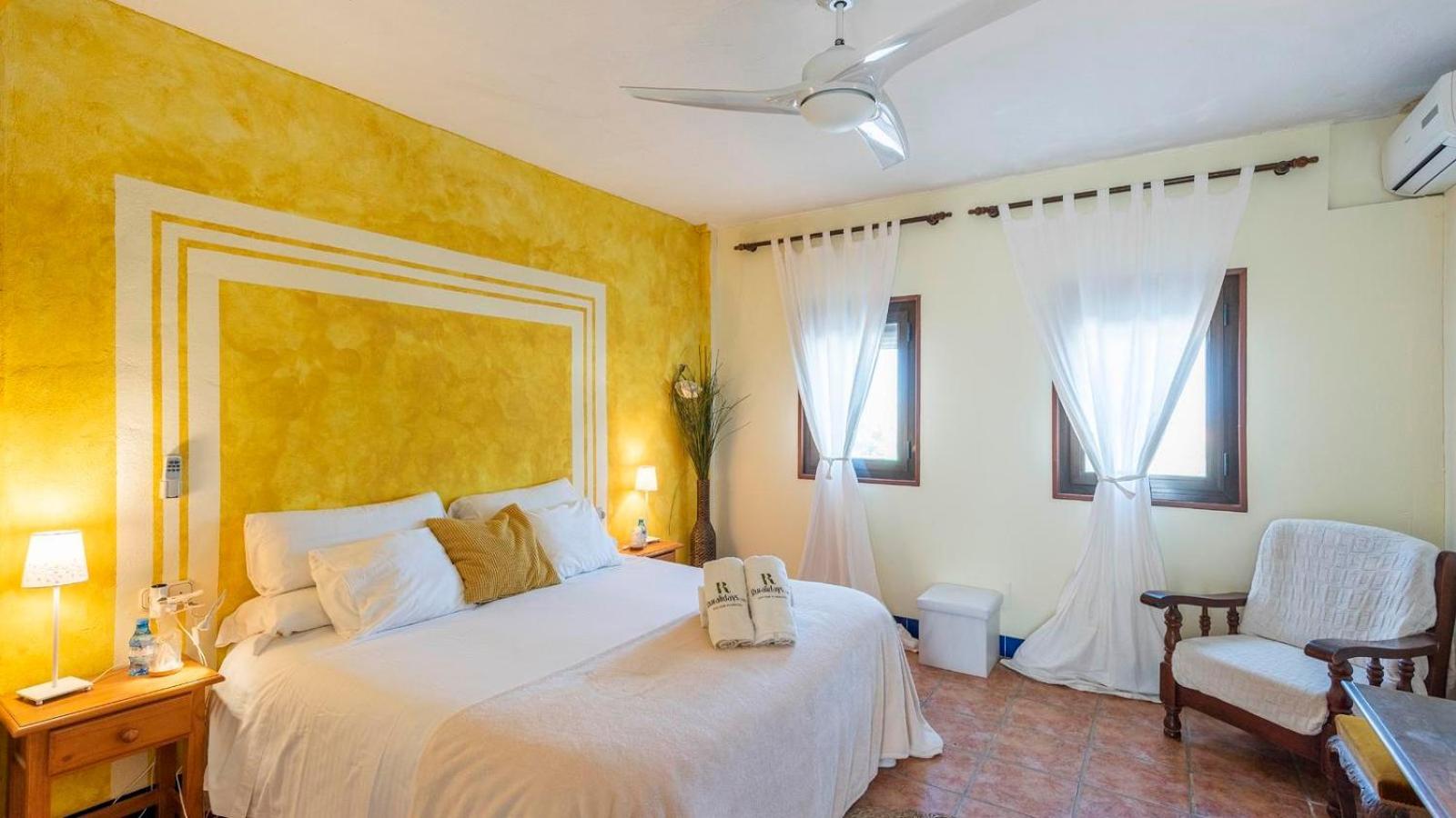 Cortijo Carrillo Antequera by Ruralidays