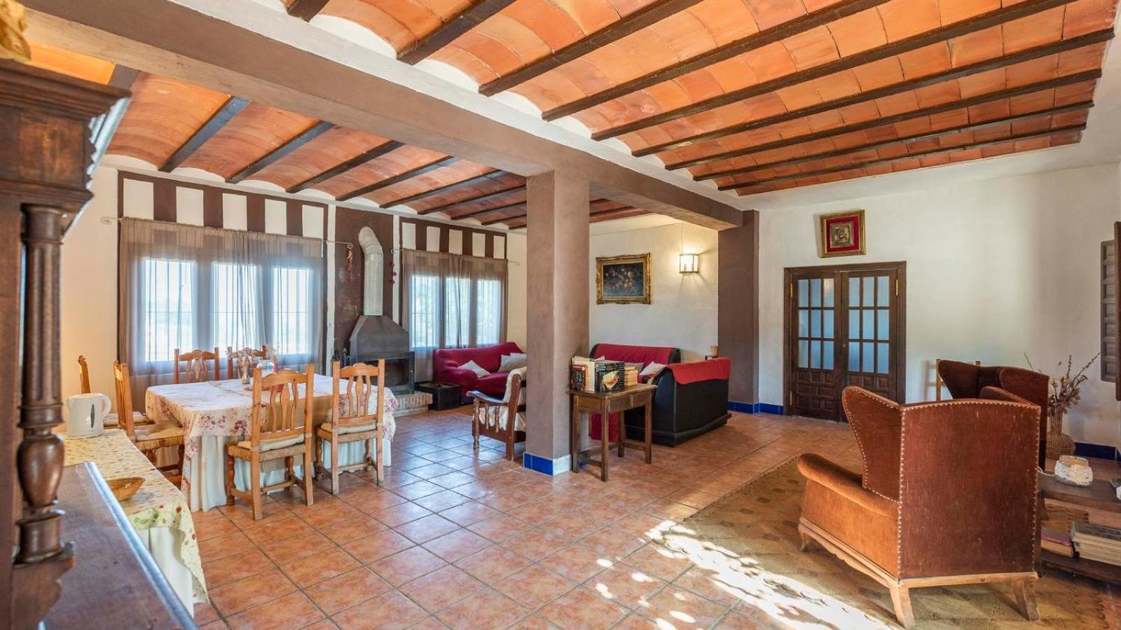 Cortijo Carrillo Antequera by Ruralidays