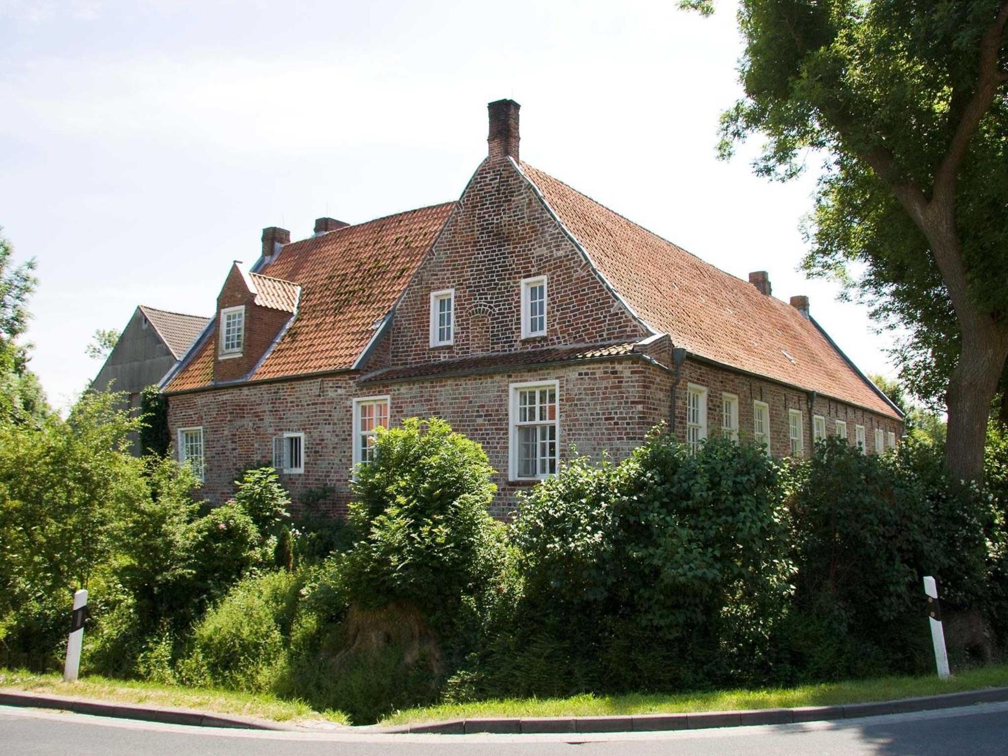Haus am Brunnen