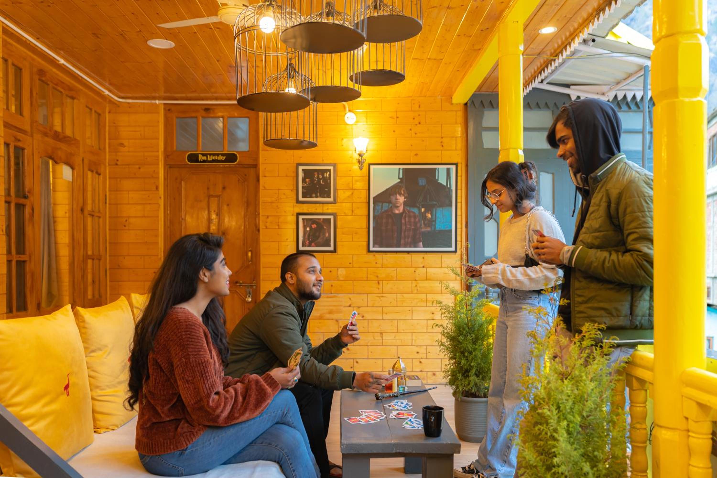 Whoopers Boutique Kasol - Harry Potter themed
