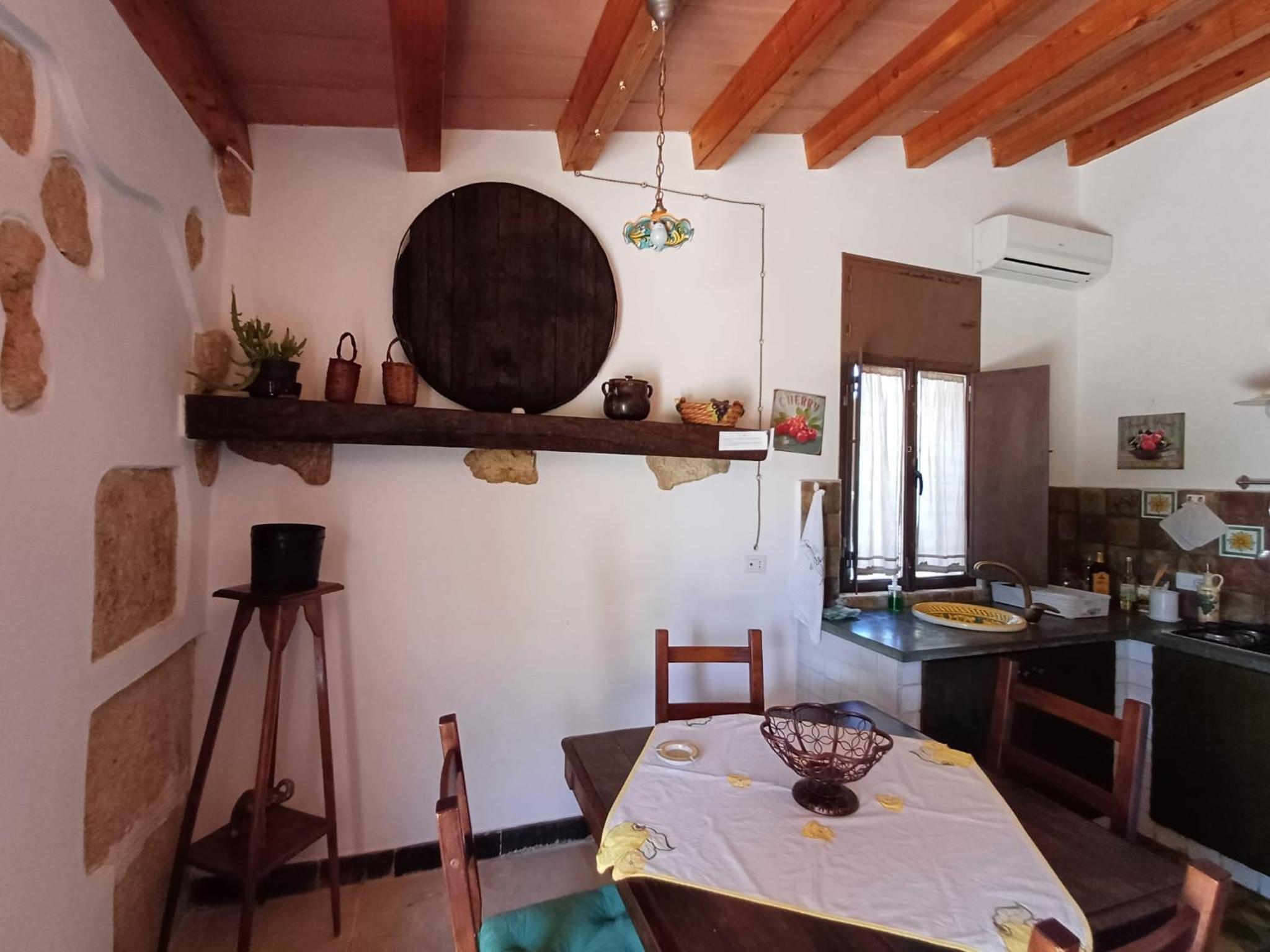 La Virgy per Noto with share swimming pool with wonderful sea view