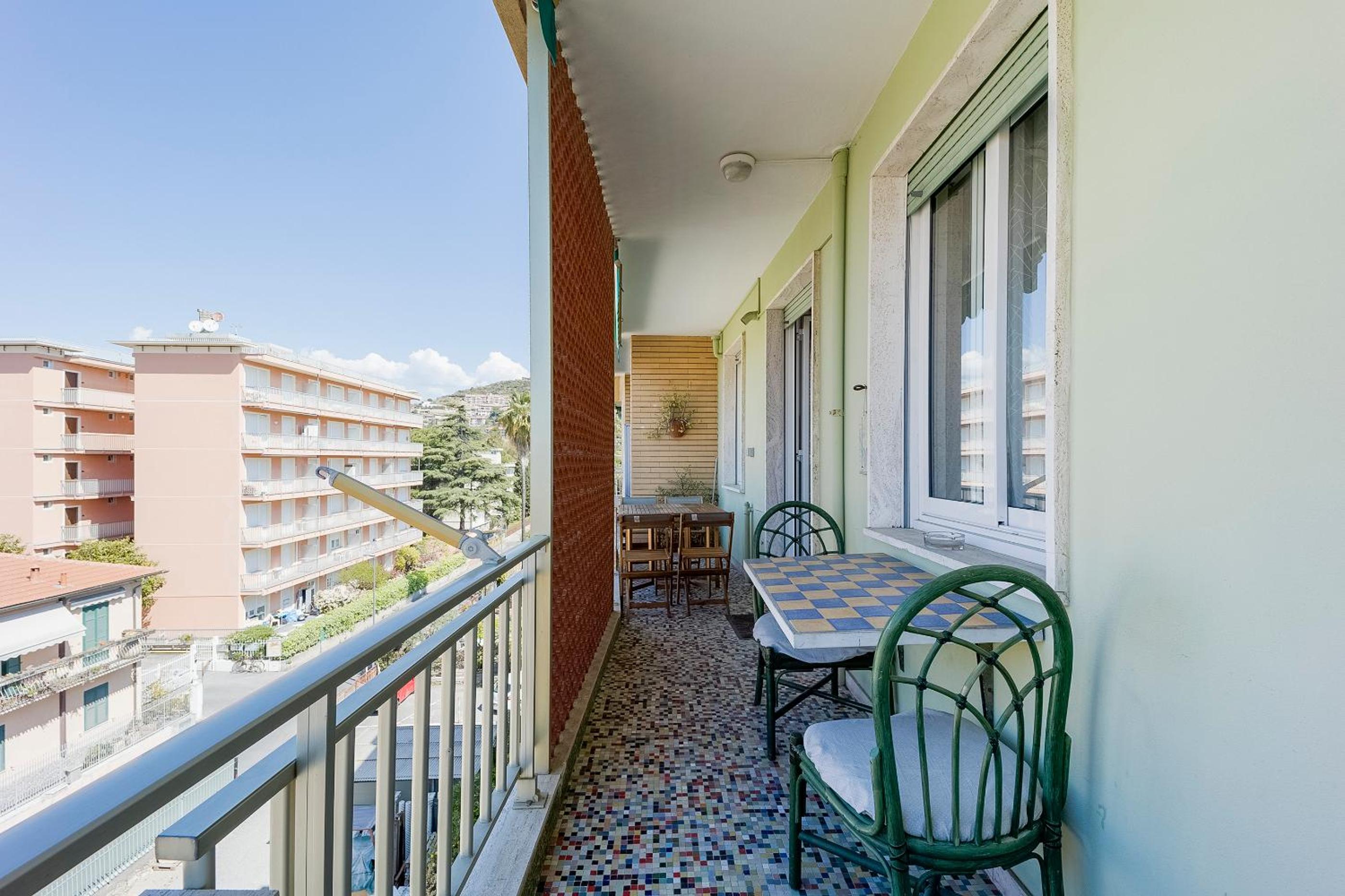 Victoria Apartment