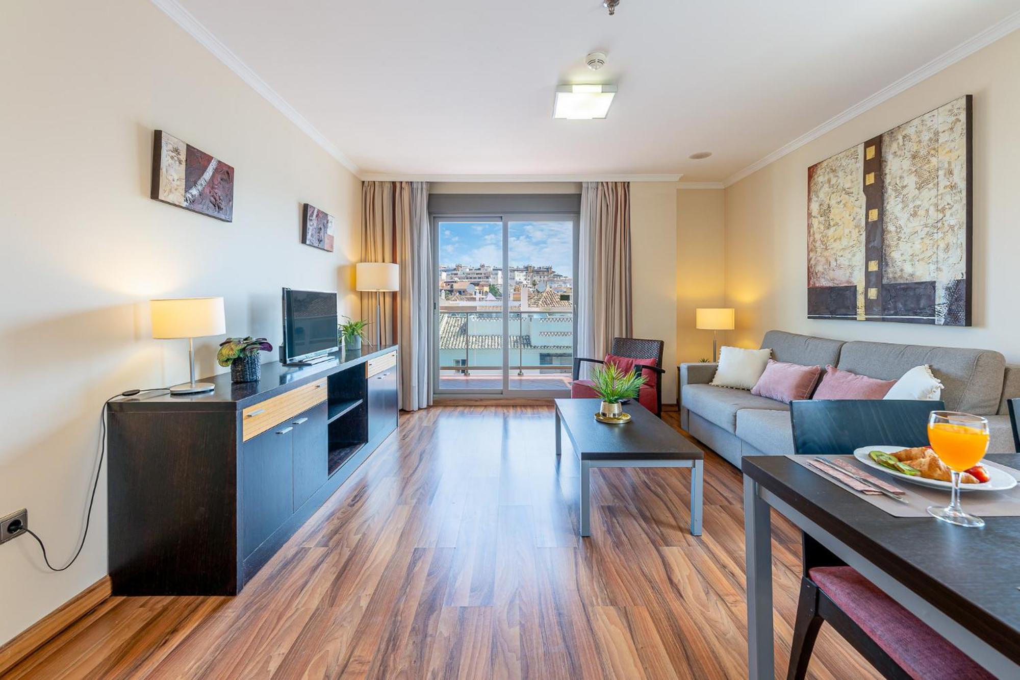 797 HOLIDAY RENTALS - ARCOSUR2- Moderno apartamento a 1 minuto de la playa view 4