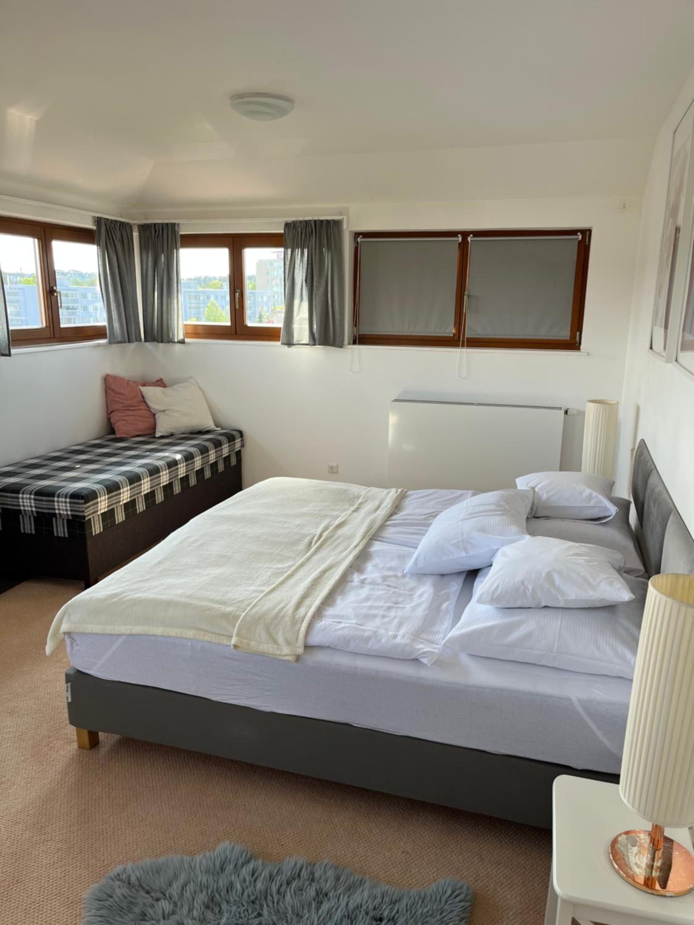 Residence Sarka Top
