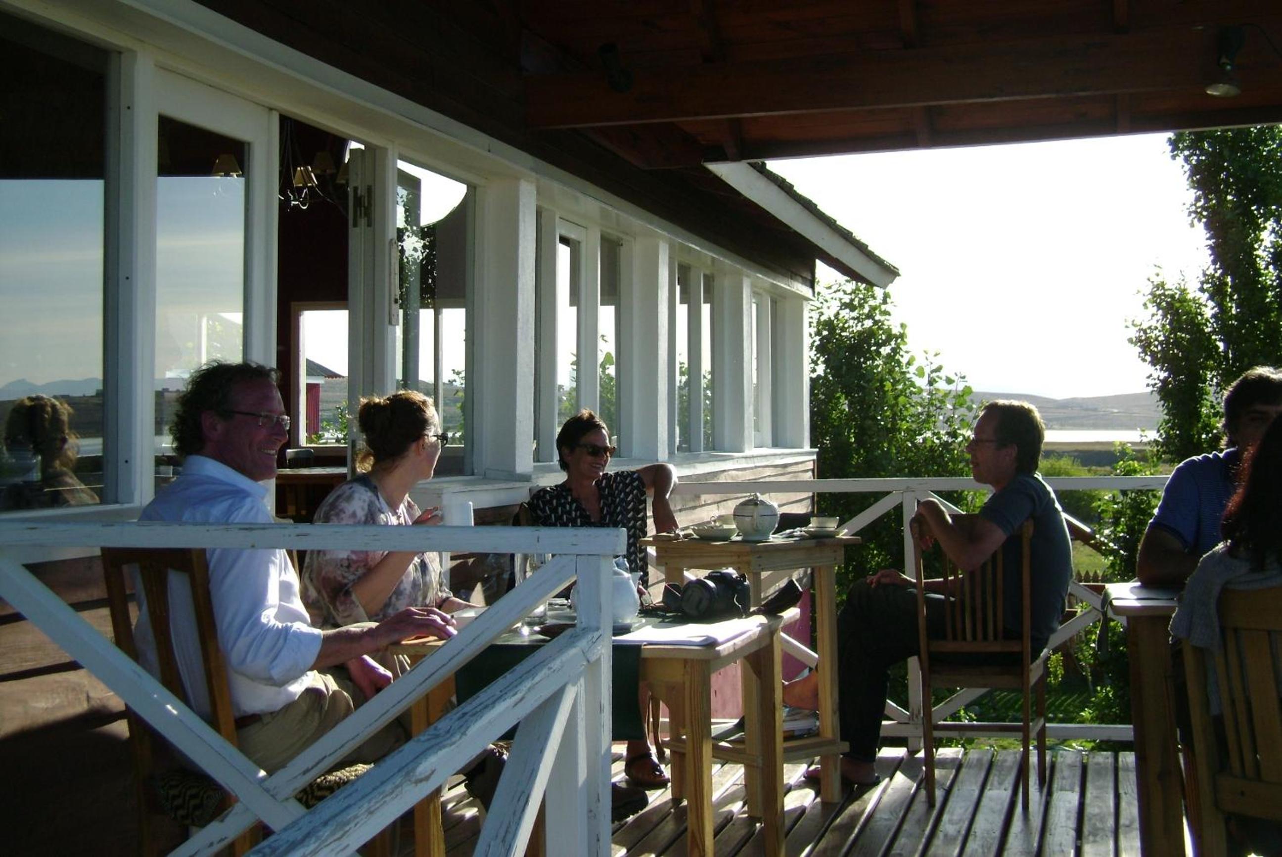 Hosteria Cauquenes De Nimez