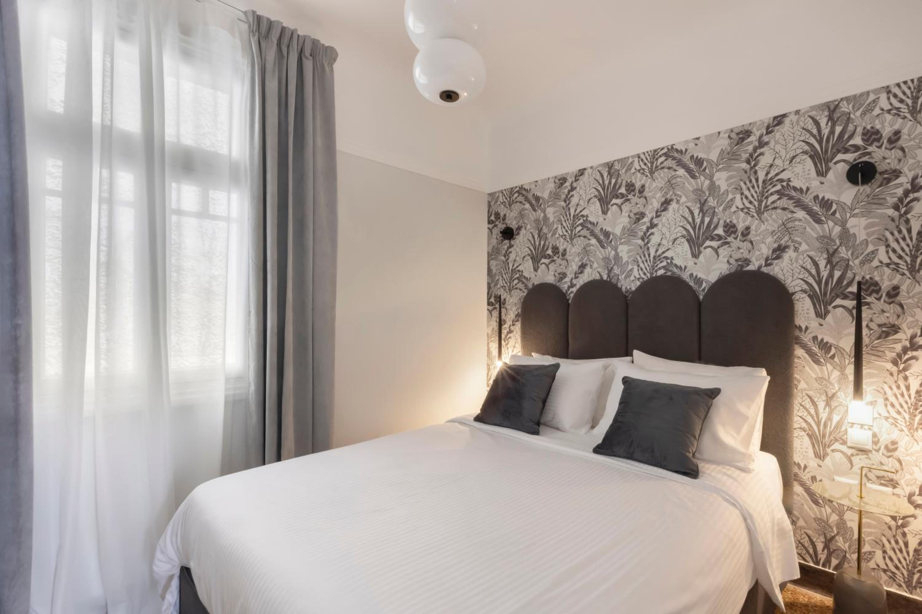 Acropolis Villa 3BR 9ppl 10 minutes Metro&Museum