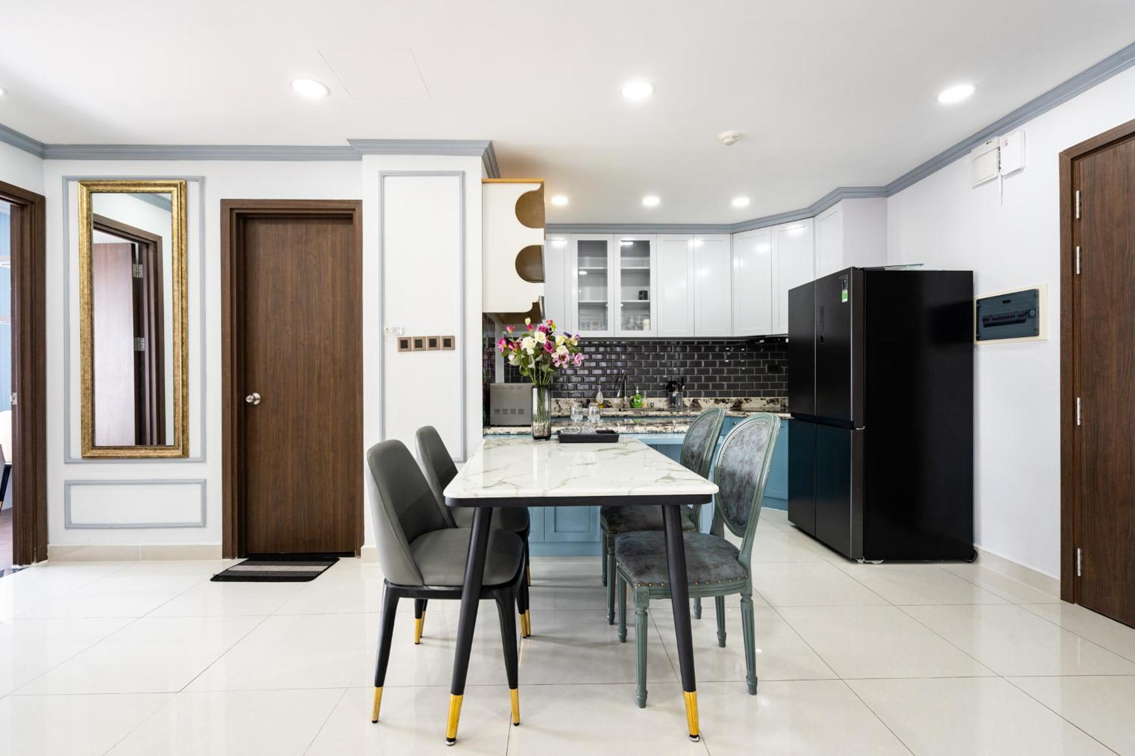 123 Apartment in Saigon Royal with Panorama City View