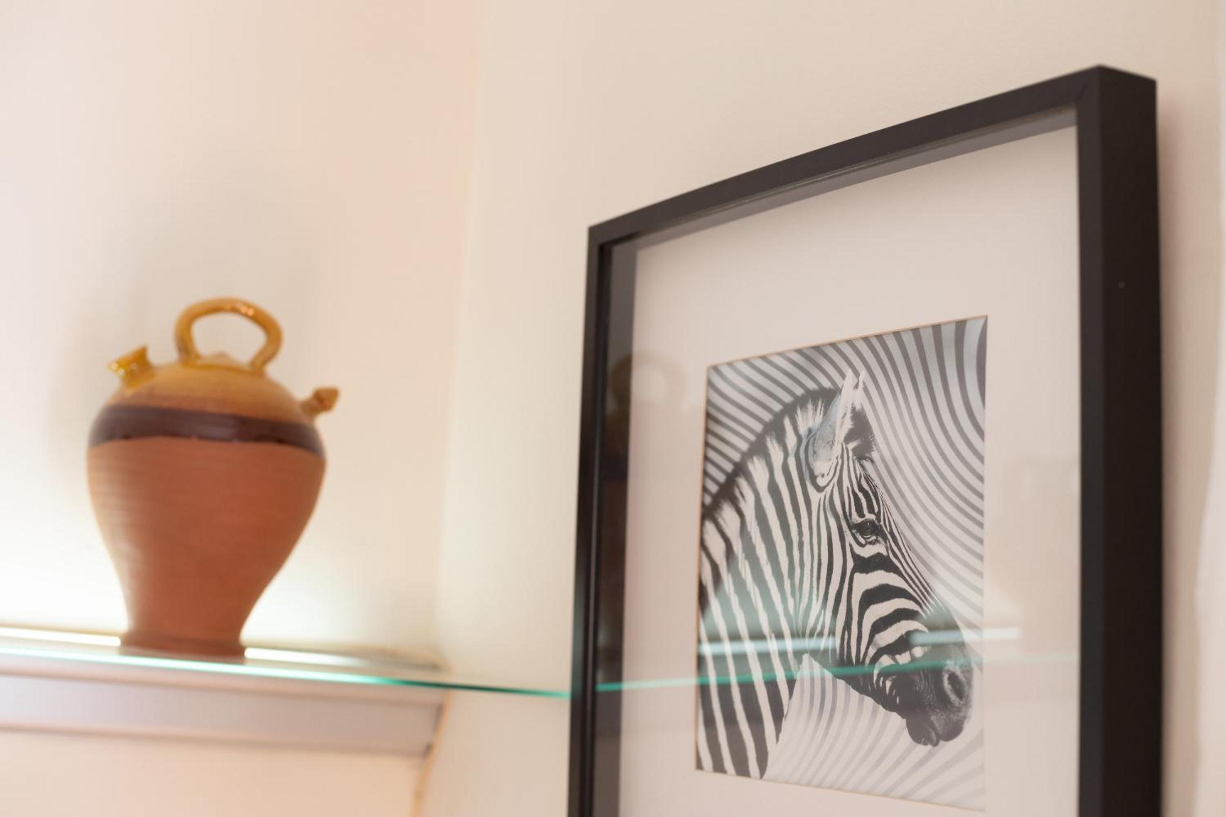 ApartEasy - Modernist flat in Eixample center