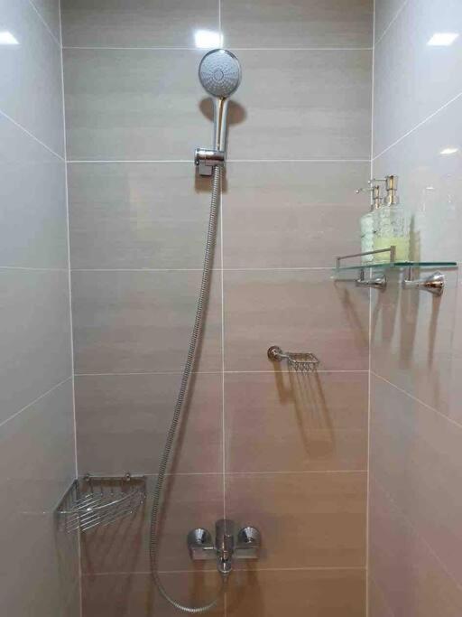 Angeliz Suites One Uptown Residence Walk to Uptown Shopping Mall BGC, photo 63
