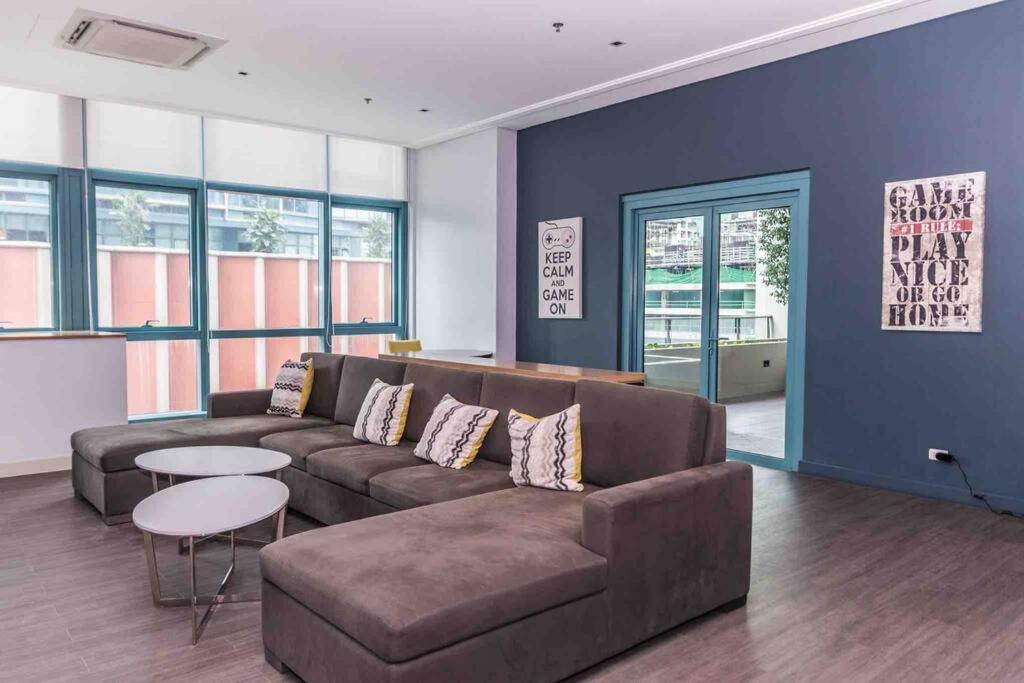 Angeliz Suites One Uptown Residence Walk to Uptown Shopping Mall BGC, photo 51