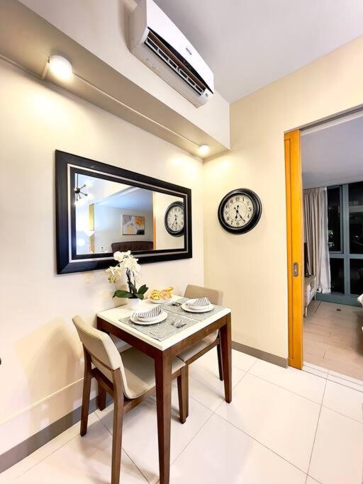 Angeliz Suites One Uptown Residence Walk to Uptown Shopping Mall BGC, photo 109