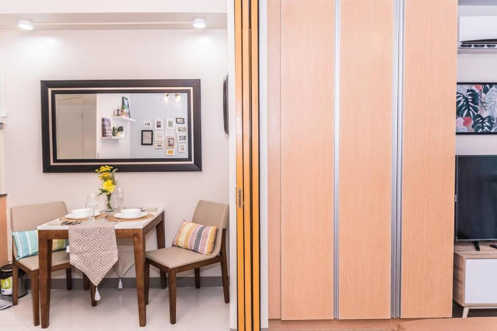Angeliz Suites One Uptown Residence Walk to Uptown Shopping Mall BGC, photo 15